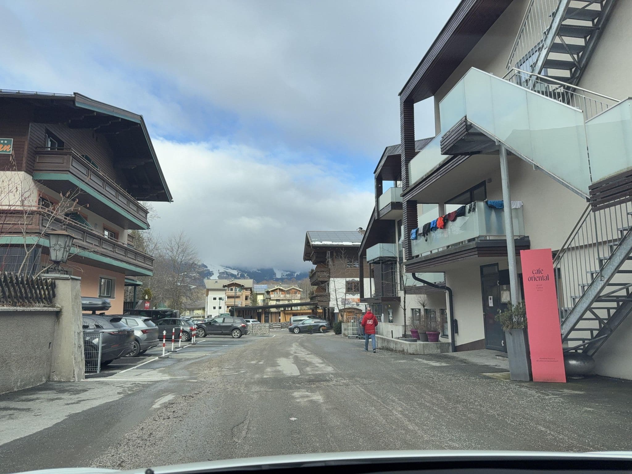 Street view near Appartmant Ahorn, Hinterglemm — © ottor (CC BY-SA · Mapillary)