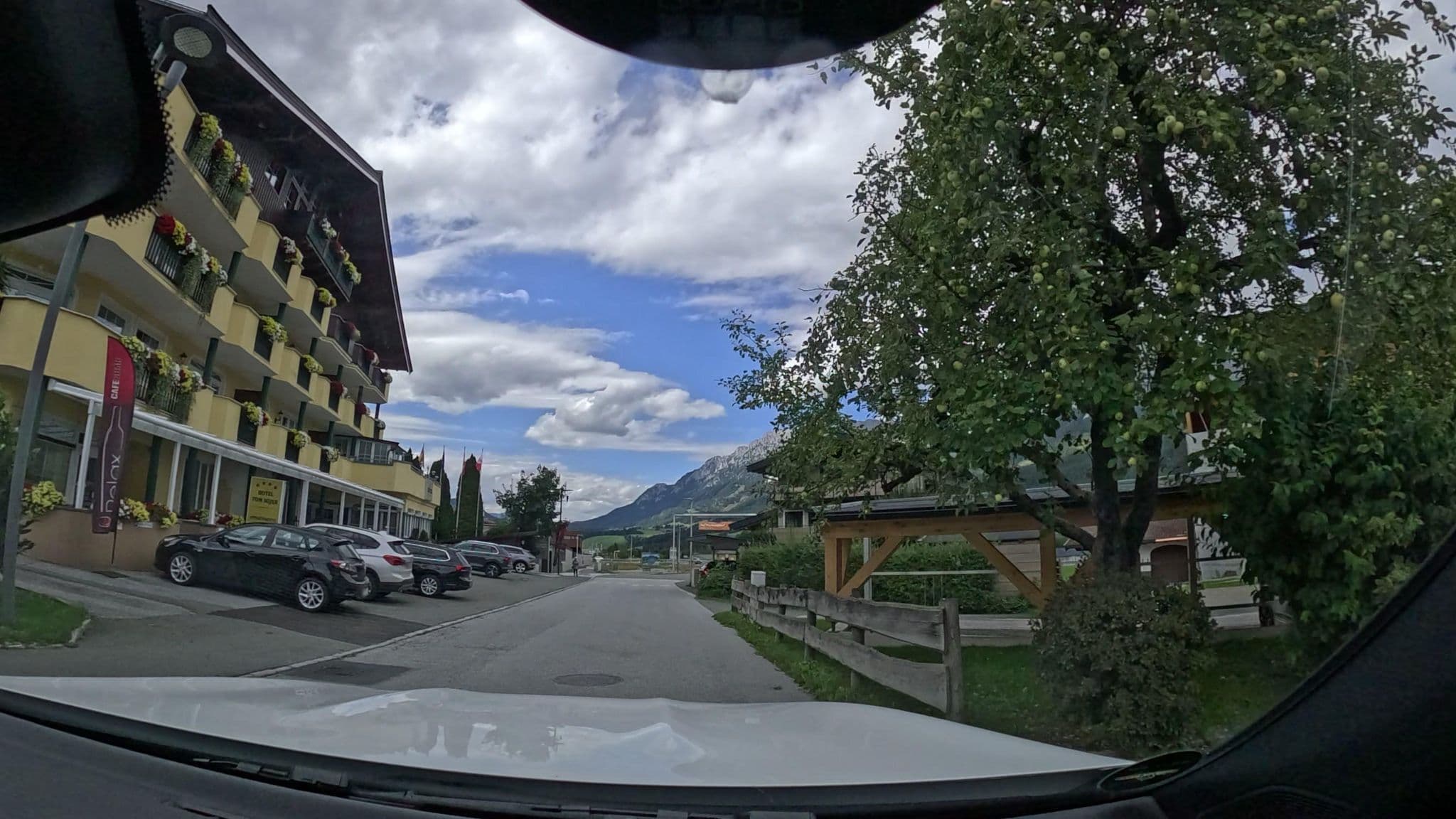 Street view near Annemarie Kröll, Ellmau — © dapiang (CC BY-SA · Mapillary)