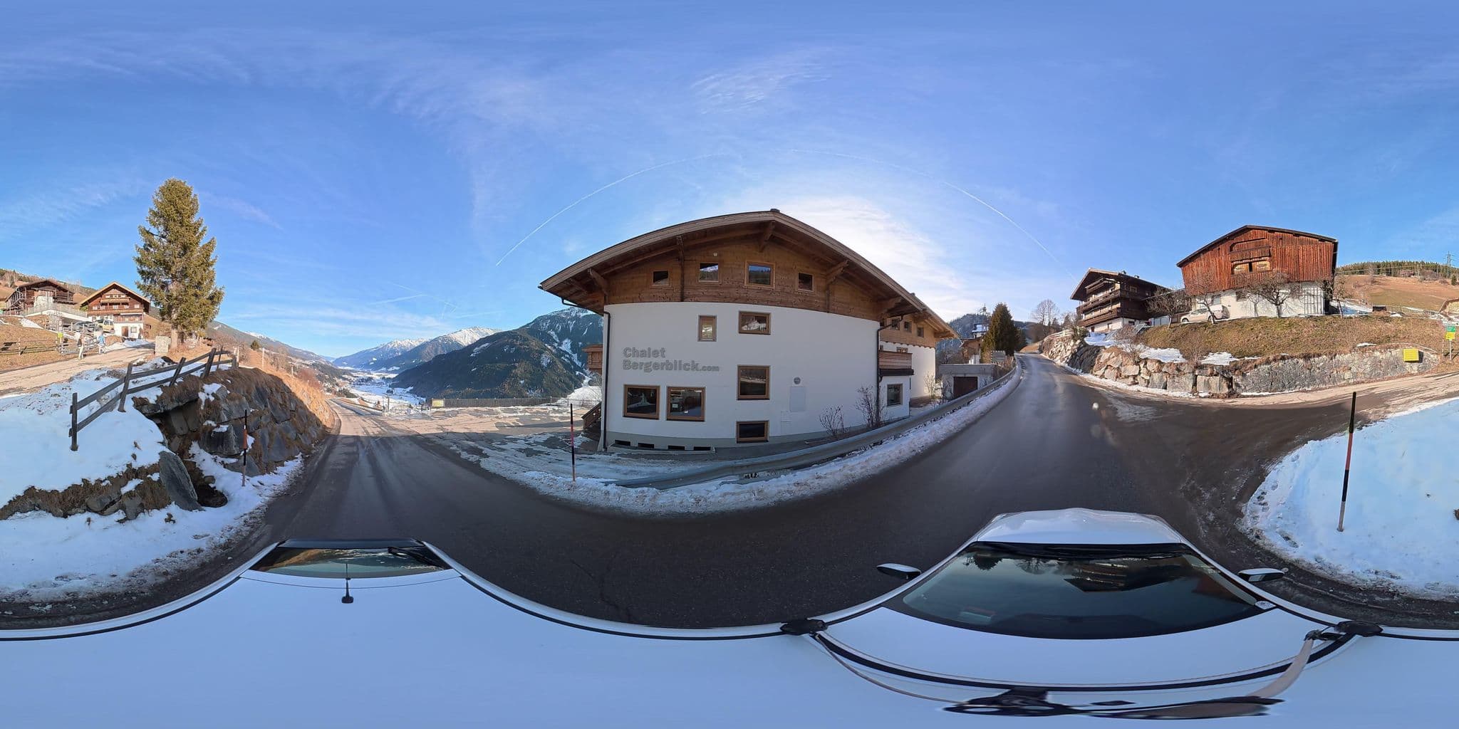 Street view near Hotel Novahof ELES Gastronomie OG, Neukirchen am Großvenediger — © osmplus_org (CC BY-SA · Mapillary)