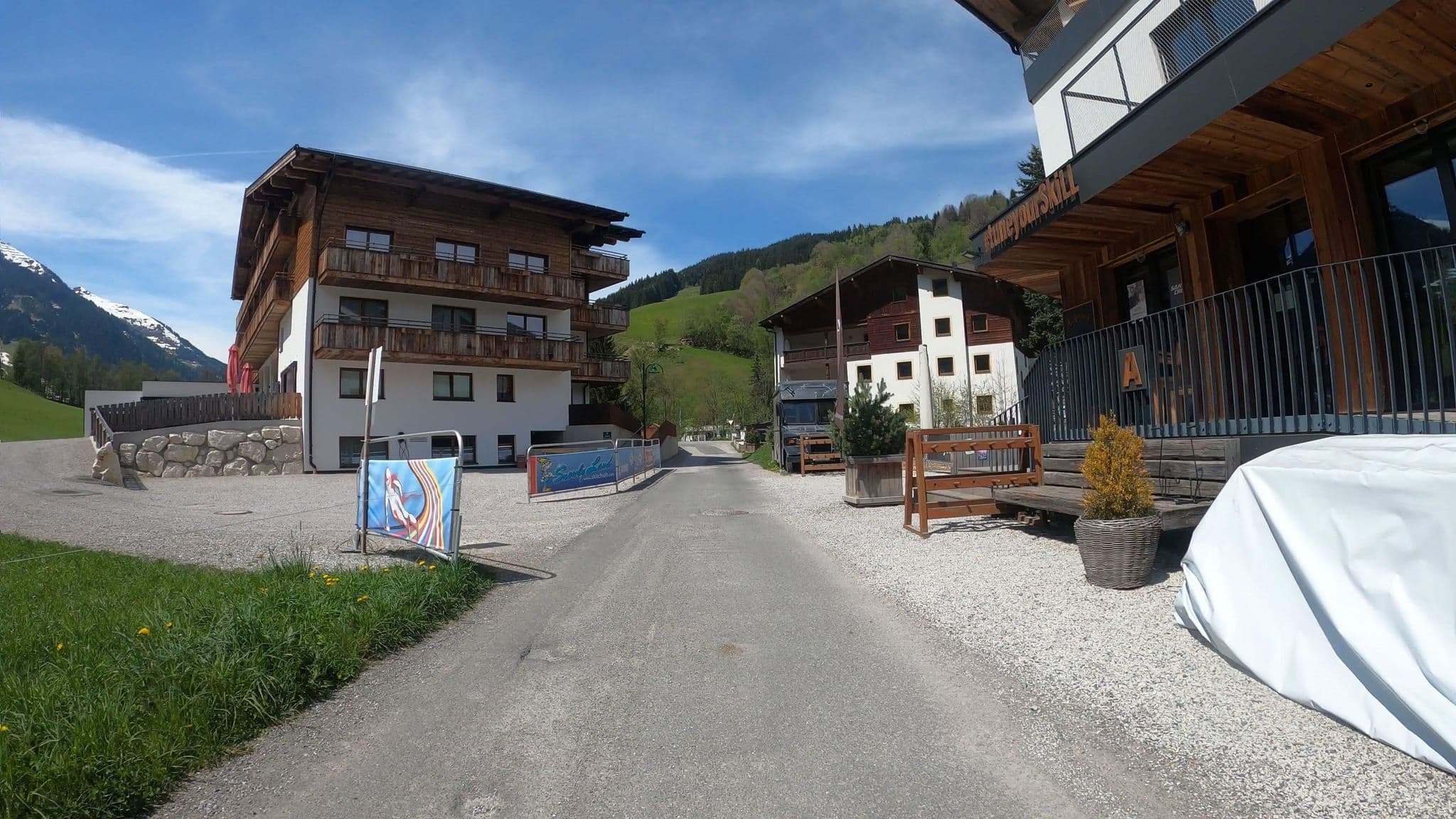 Street view near Ferienhaus Alpenhof, Hinterglemm — © osmplus_org (CC BY-SA · Mapillary)