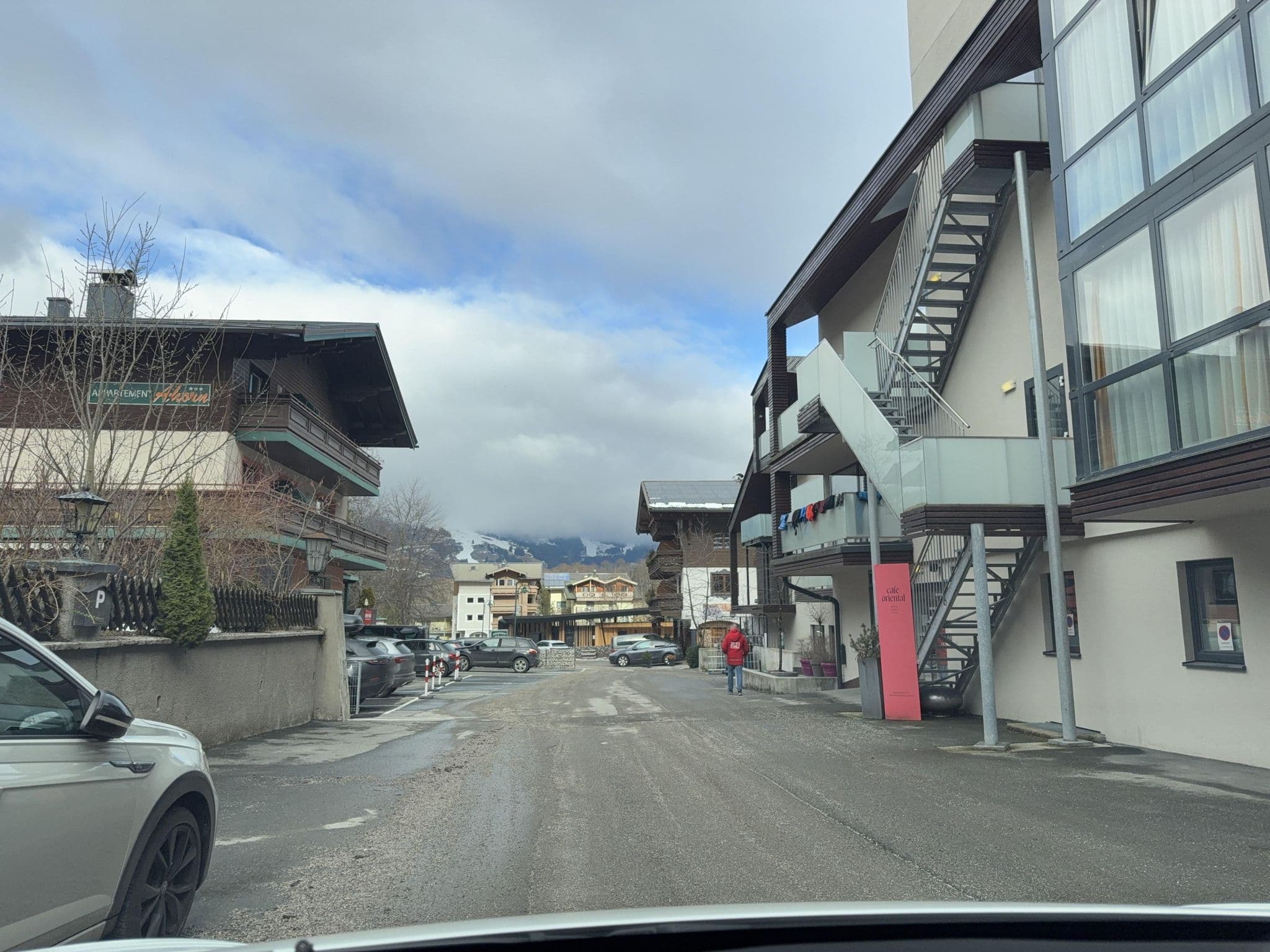 Street view near Blumenhotels SPA & Wellness Centers GmbH, Hinterglemm — © ottor (CC BY-SA · Mapillary)