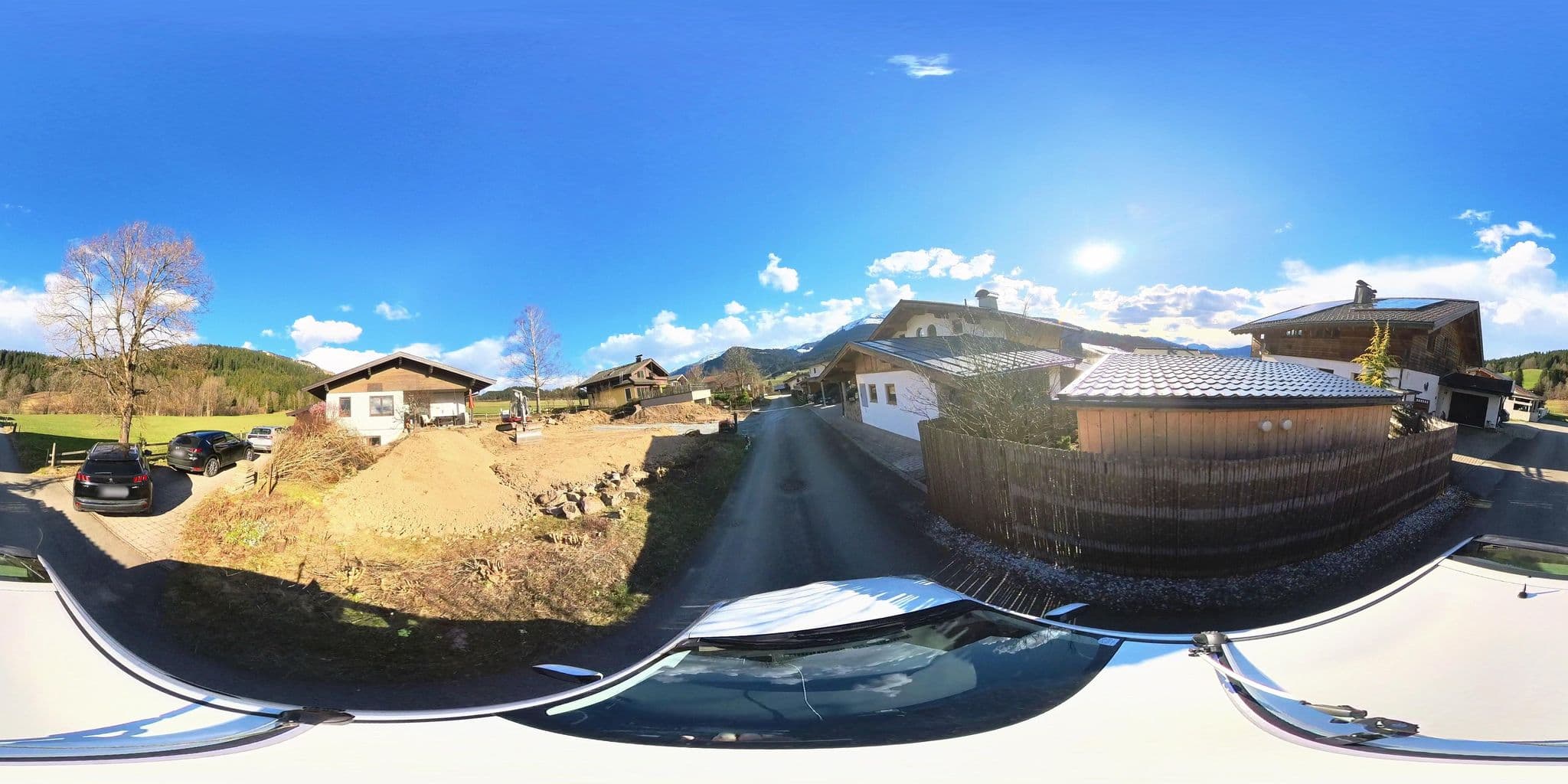 Street view near Alpine Retreat, Sankt Johann in Tirol — © osmplus_org (CC BY-SA · Mapillary)
