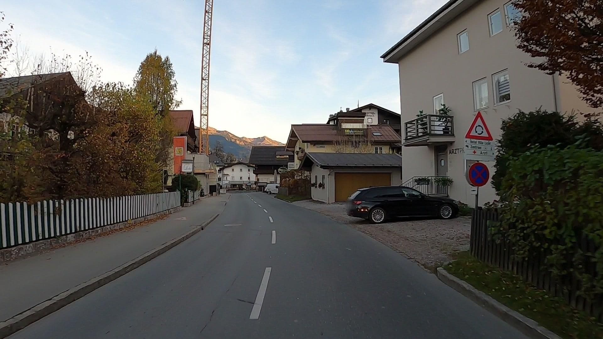 Street view near Pension Licht, Kitzbühel — © osmplus_org (CC BY-SA · Mapillary)