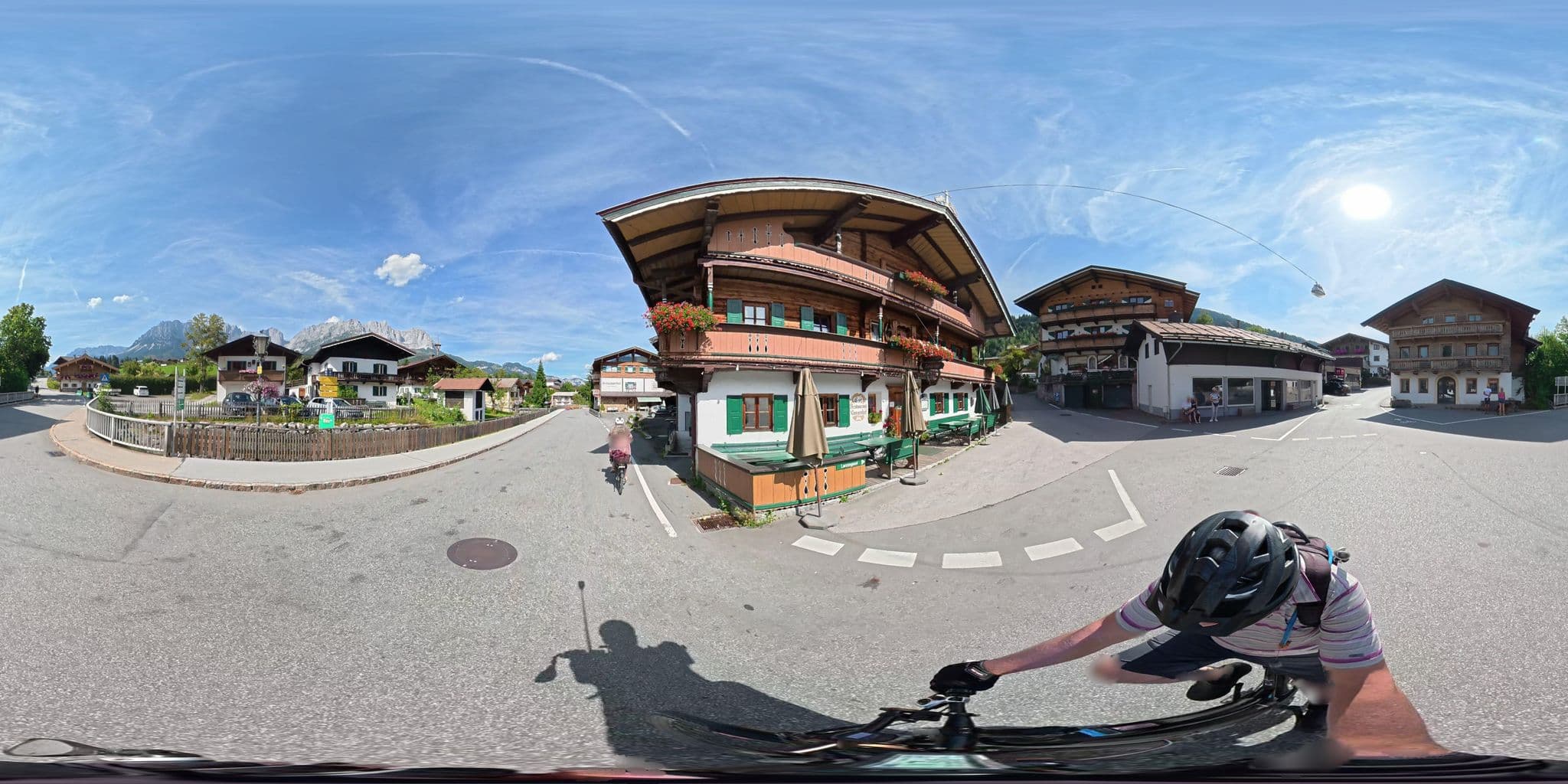 Street view near Pension Sonnenhof, Ellmau — © osmplus_org (CC BY-SA · Mapillary)