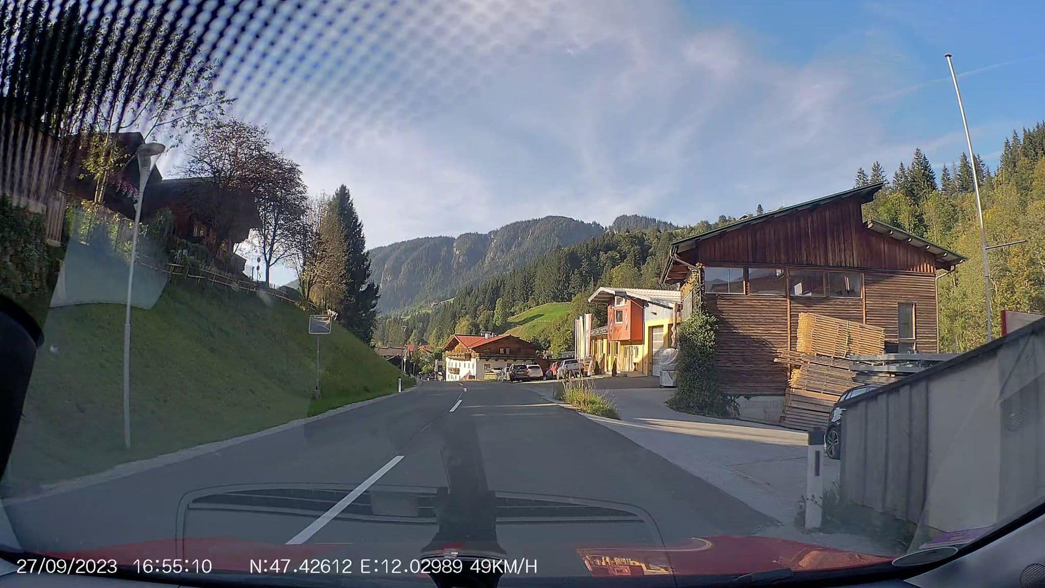 Street view near Das Lenz by Inncomer Hotel, Oberau — © AR88 (CC BY-SA · Mapillary)