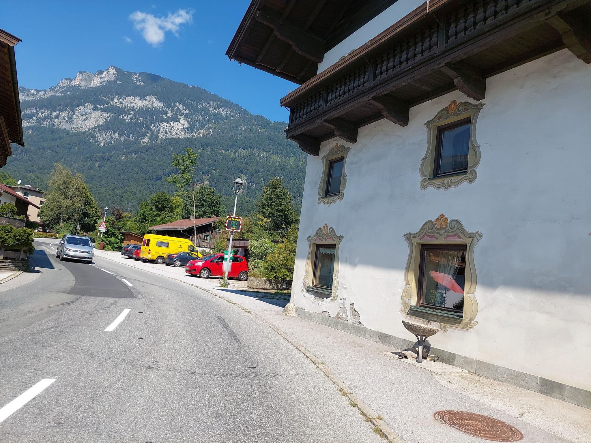 Street view near Gasthaus Huberwirt, Niederbreitenbach — © viavista (CC BY-SA · Mapillary)