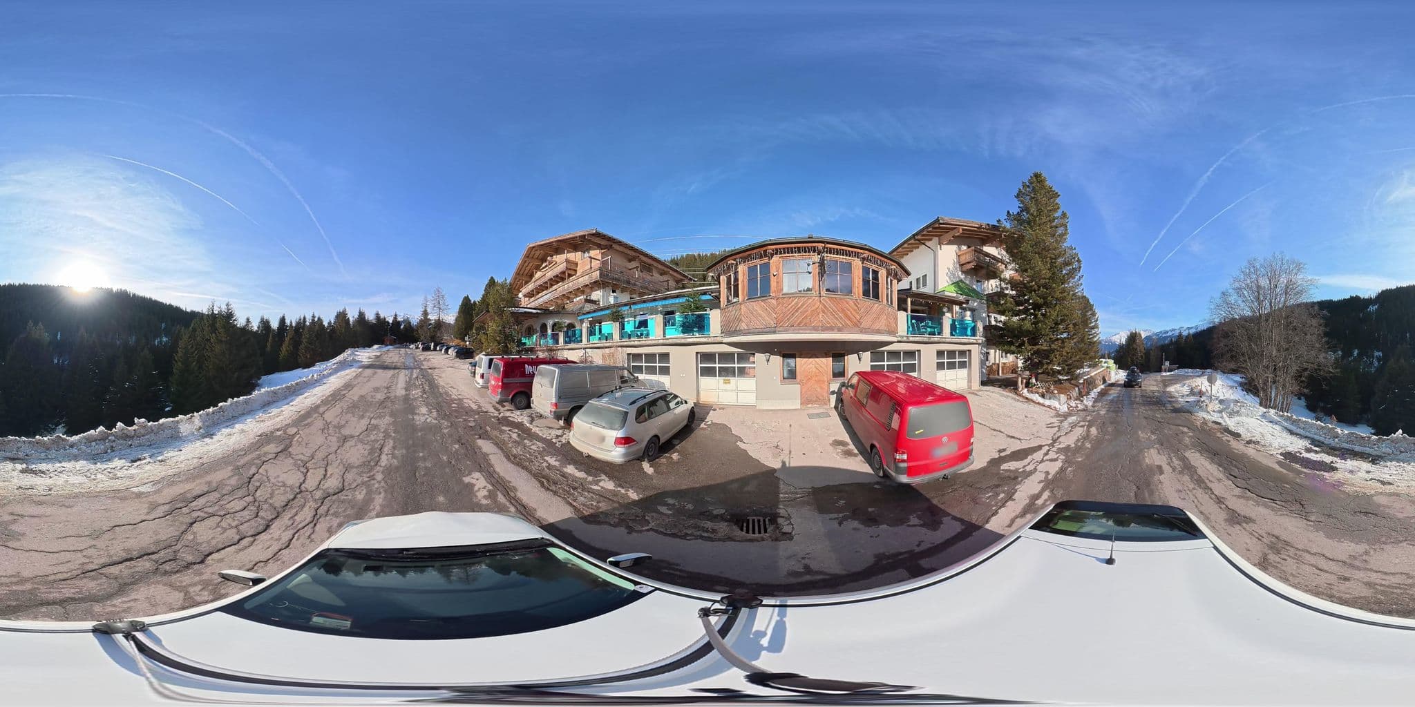 Street view near Mountainclub Hotel Ronach ****, Neukirchen am Großvenediger — © osmplus_org (CC BY-SA · Mapillary)