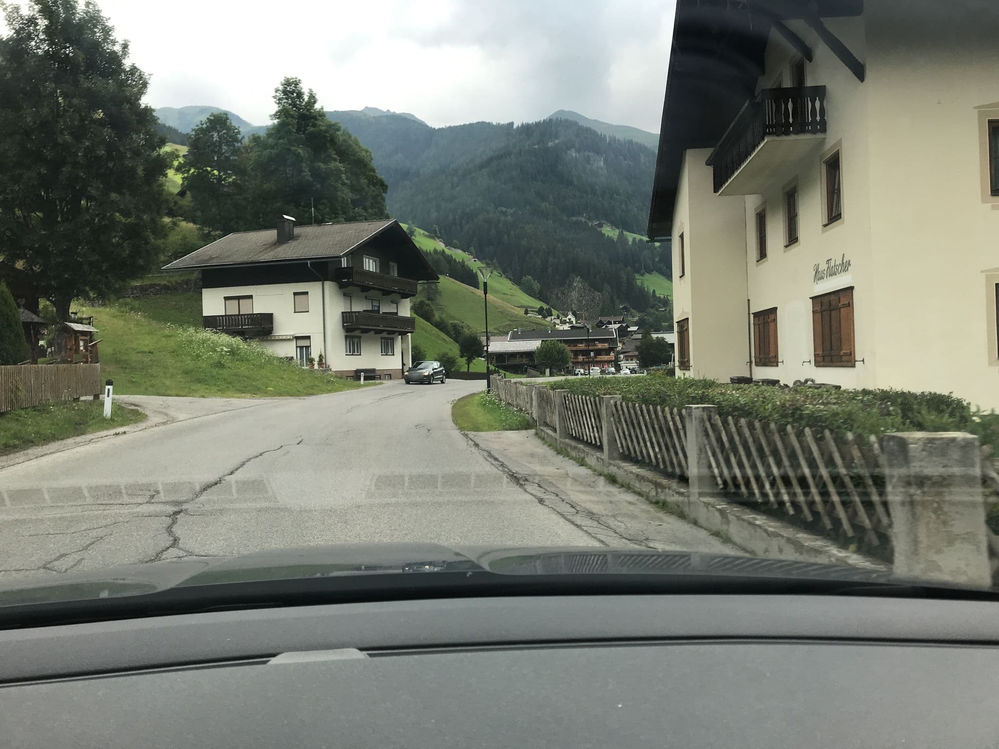 Street view near alina’s, Virgen — © atze777 (CC BY-SA · Mapillary)