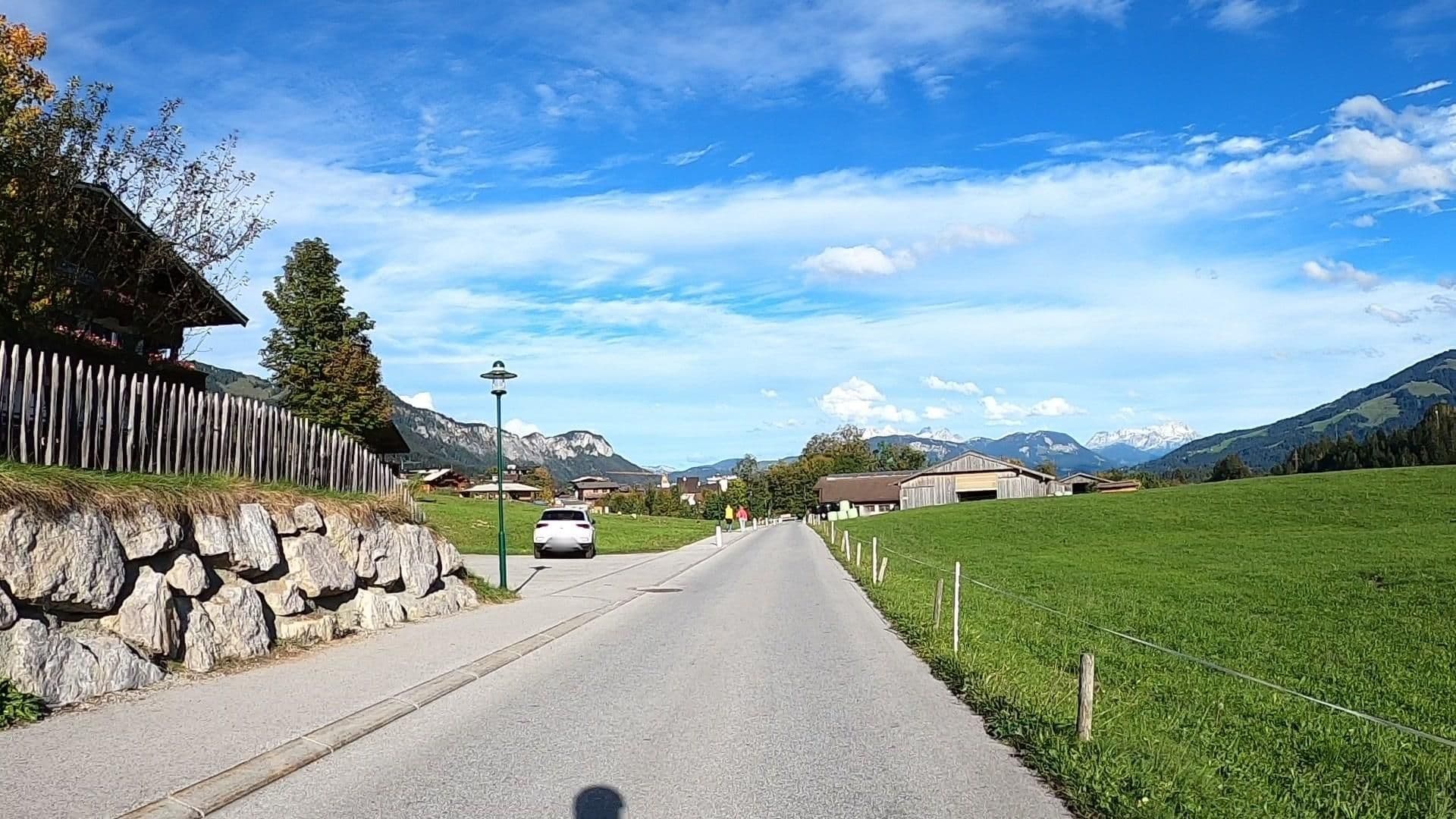 Street view near Pension Jagerhof, Ellmau — © osmplus_org (CC BY-SA · Mapillary)