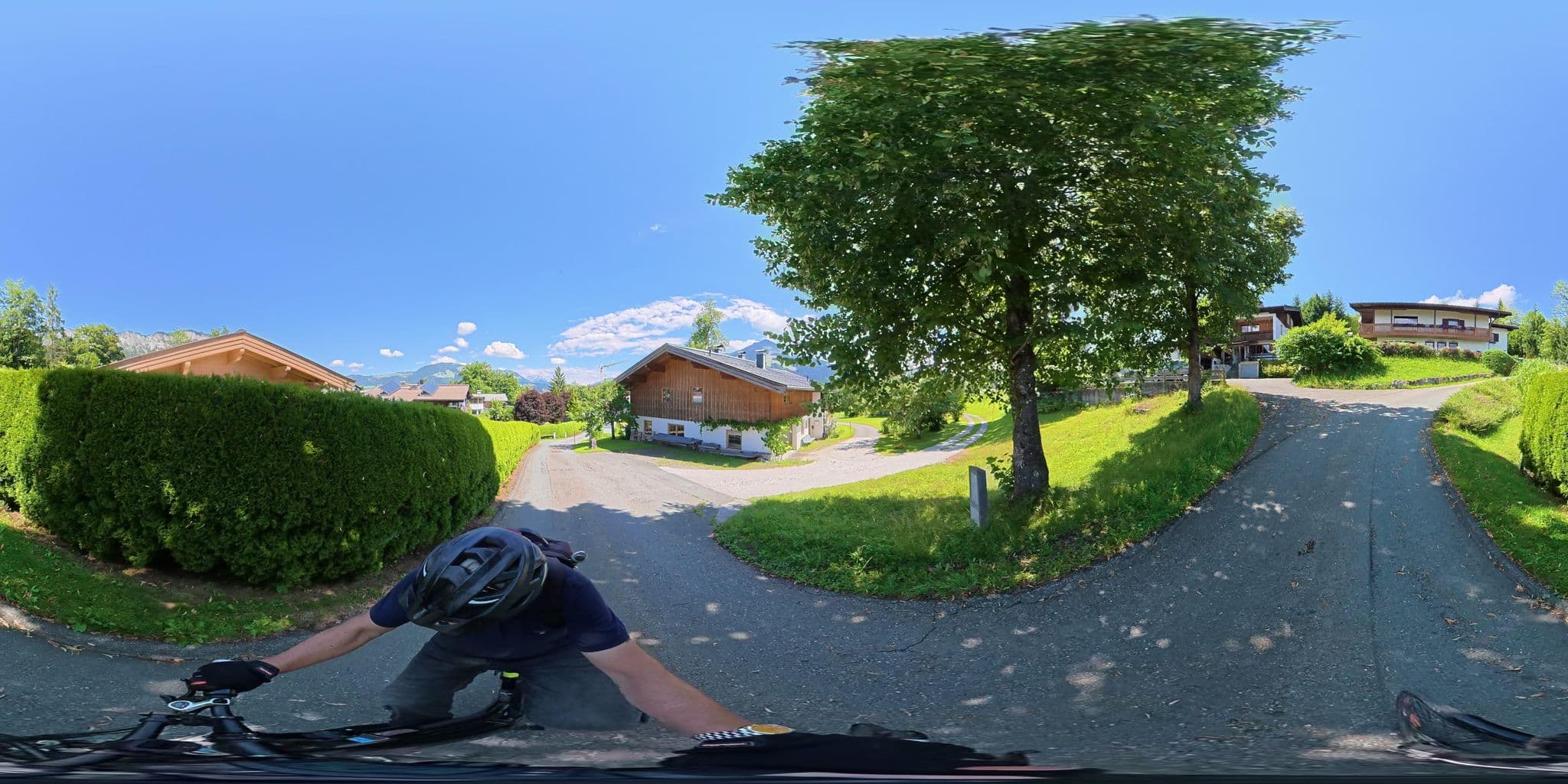 Street view near Country Art Pension, Sankt Johann in Tirol — © osmplus_org (CC BY-SA · Mapillary)