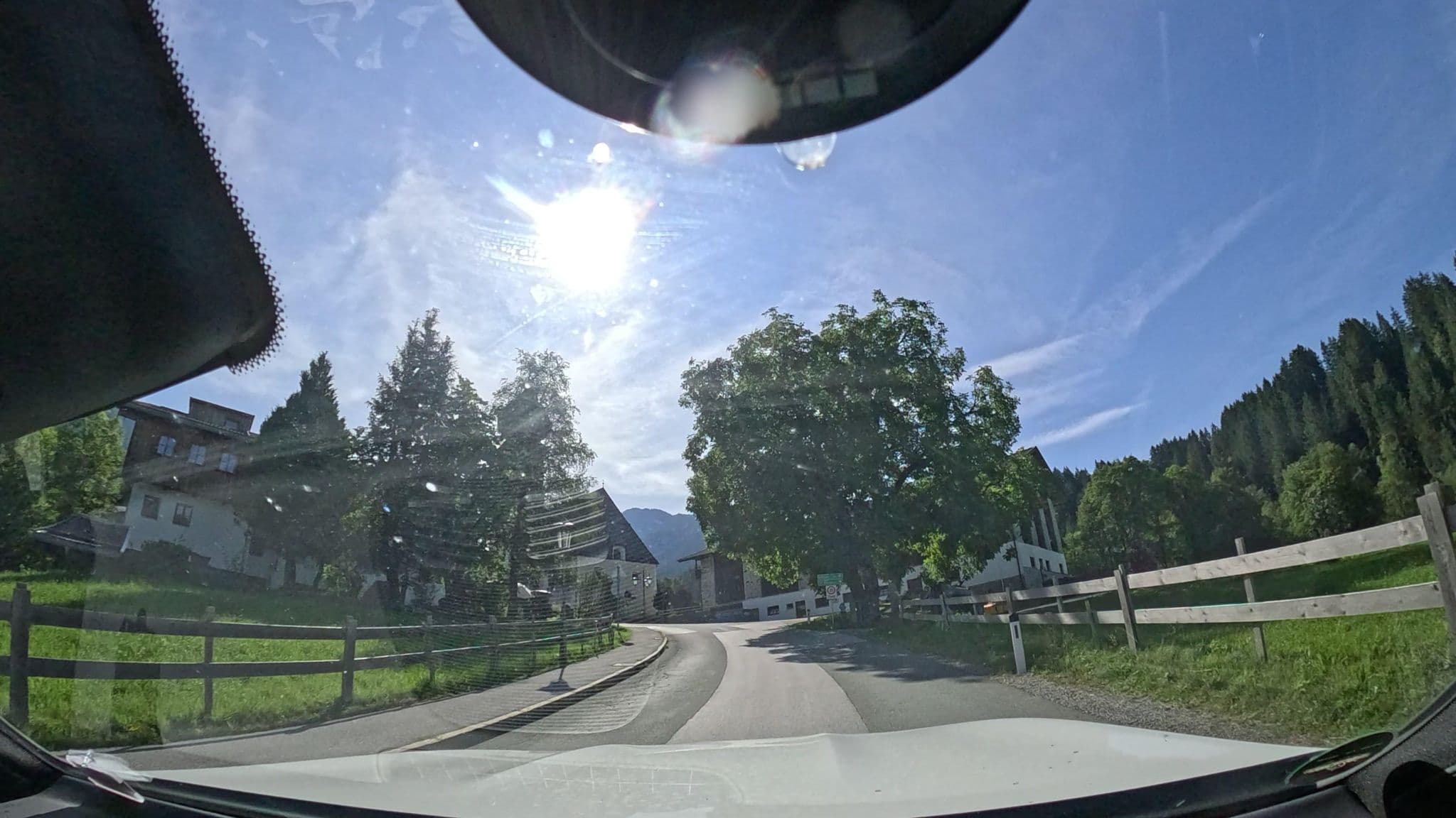Street view near Gasthaus-/hof Gasthaus Hallerwirt, Aurach — © dapiang (CC BY-SA · Mapillary)