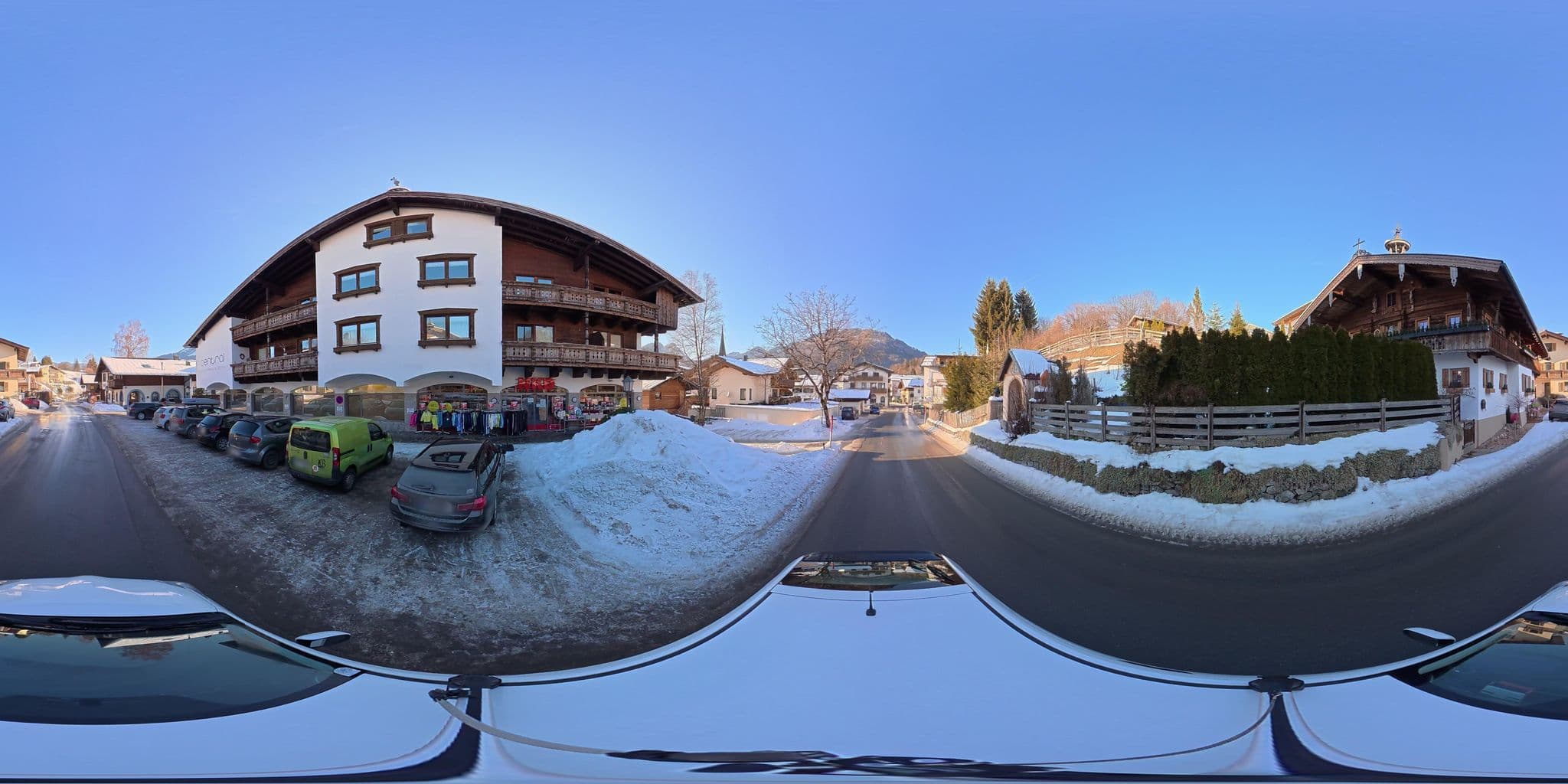Street view near Haus Central, Kössen — © osmplus_org (CC BY-SA · Mapillary)