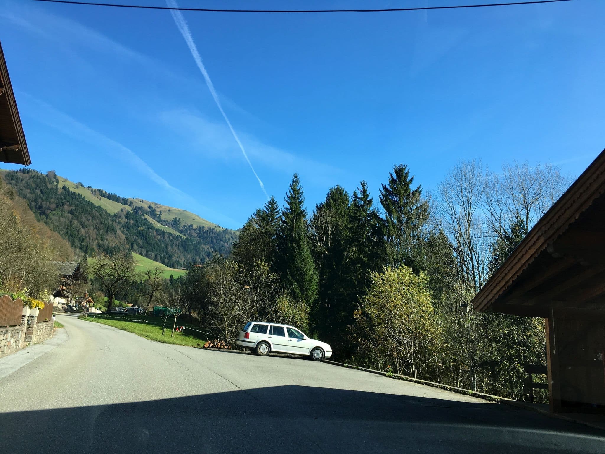 Street view near Gästehaus Grünbacher, Niederndorf — © geow (CC BY-SA · Mapillary)