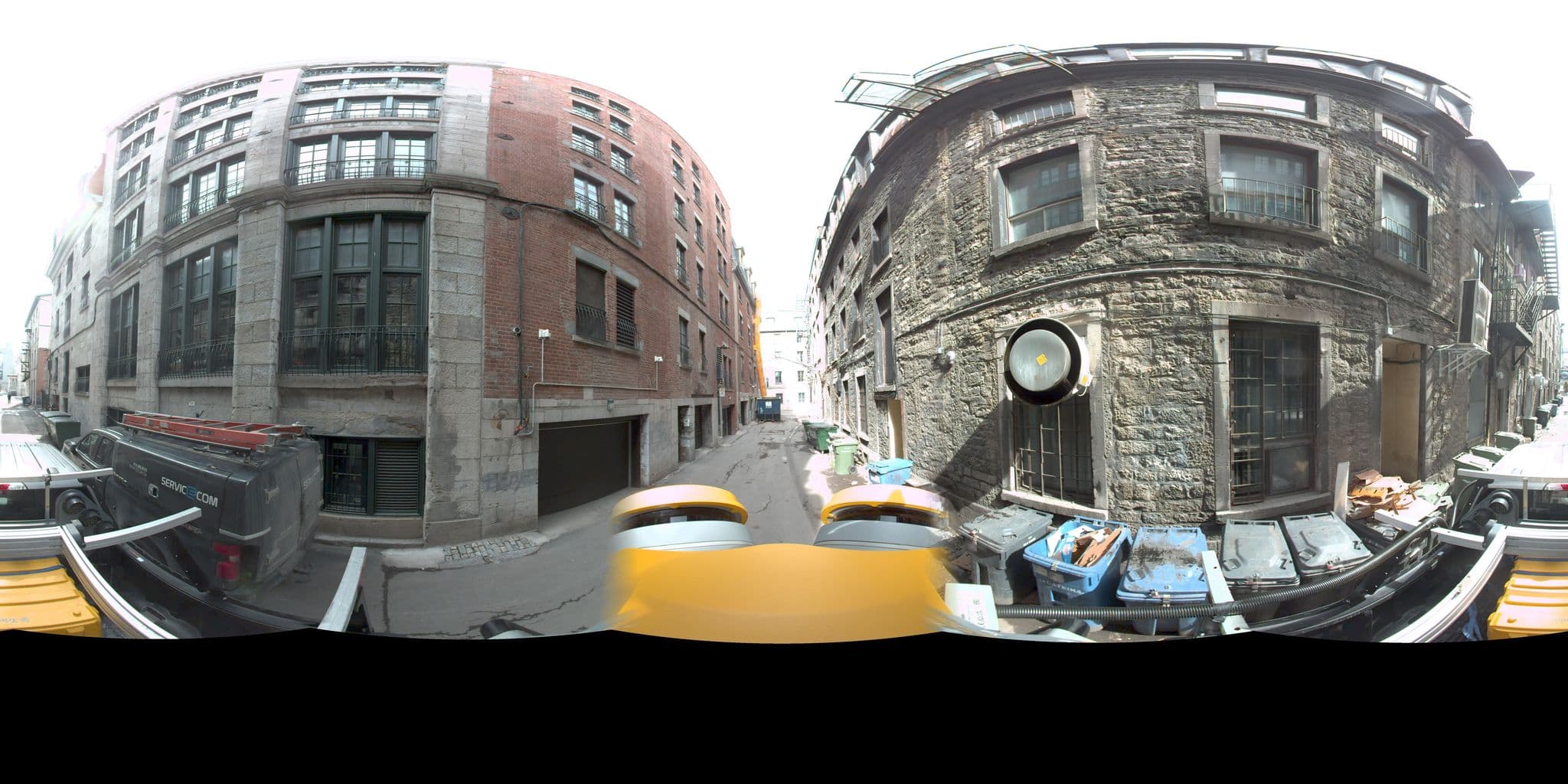 Street view near Hotel Place Royal, Vieux-Montréal — © VdM (CC BY-SA · Mapillary)