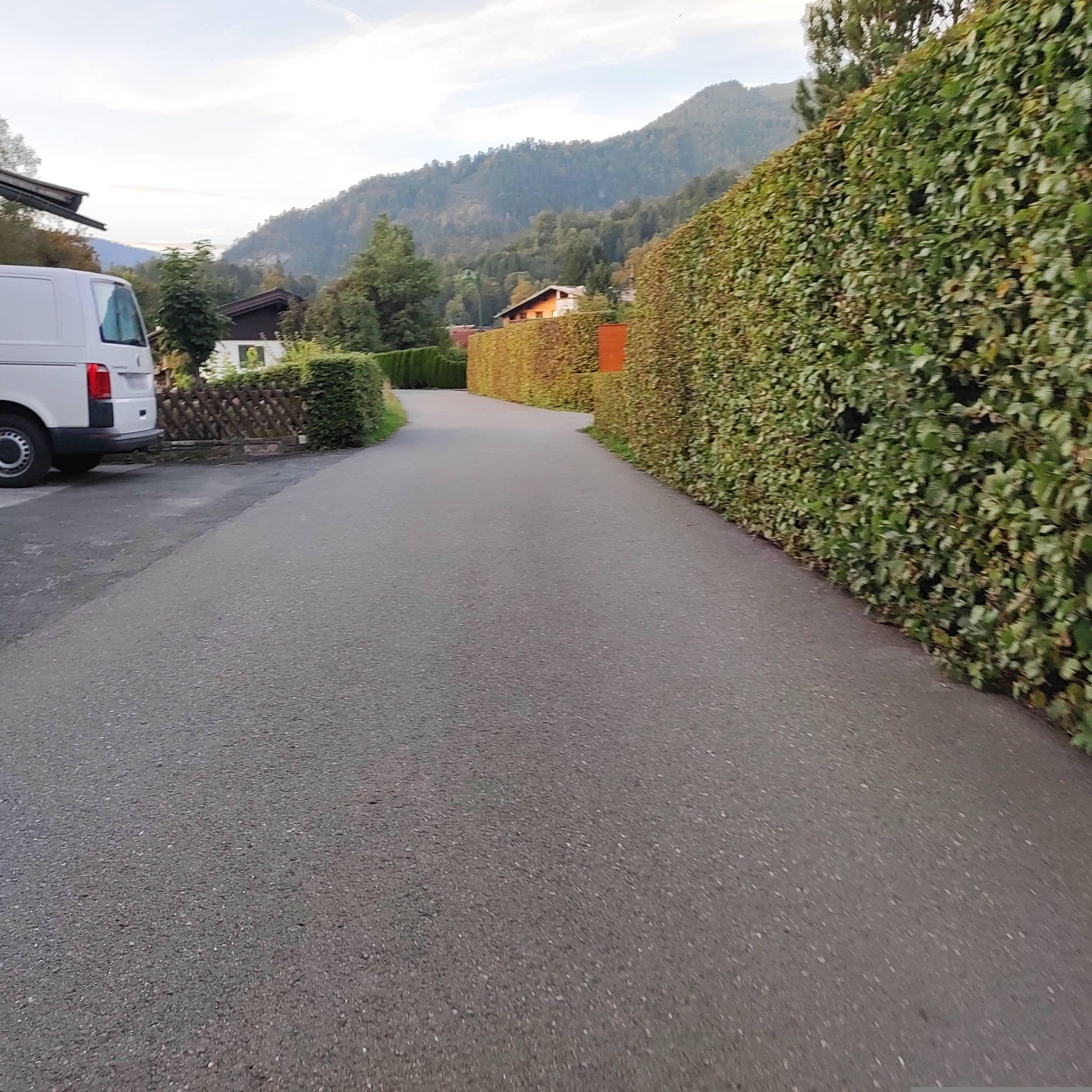Street view near Pension Alpengruß, Kössen — © msdess (CC BY-SA · Mapillary)