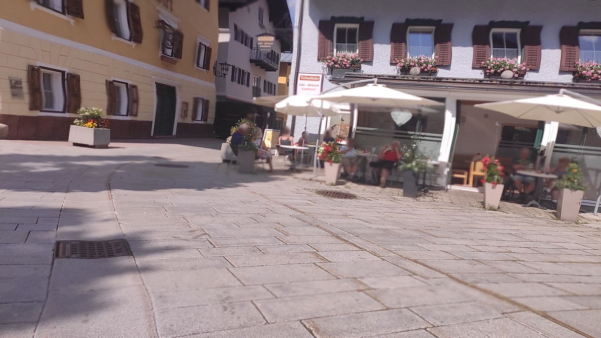Street view near bräuschmied, Lofer — © consens_verkehrsplanung (CC BY-SA · Mapillary)