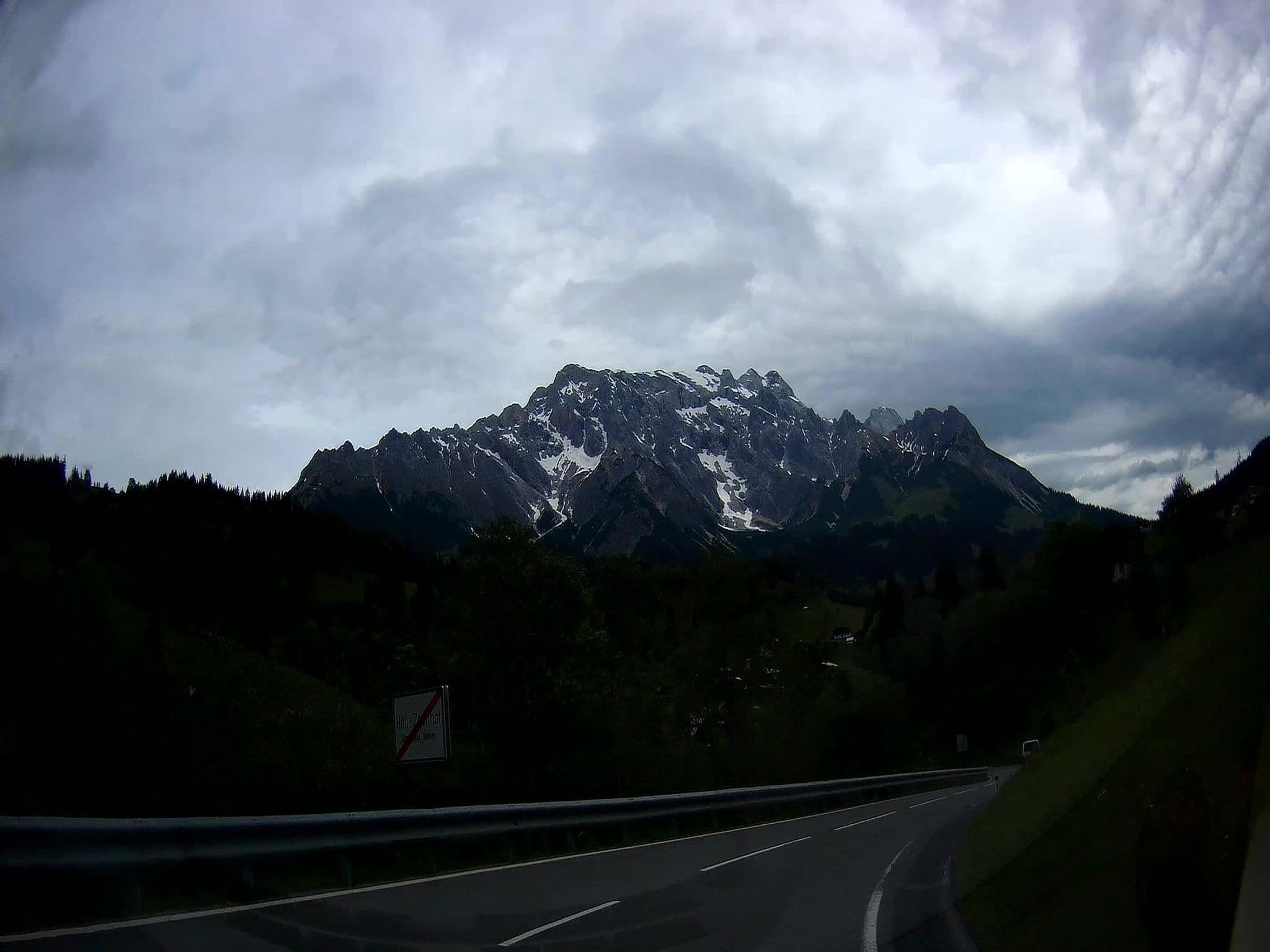 Street view near Ferienhaus Hochkönig, Maria Alm am Steinernen Meer — © fuchserl (CC BY-SA · Mapillary)