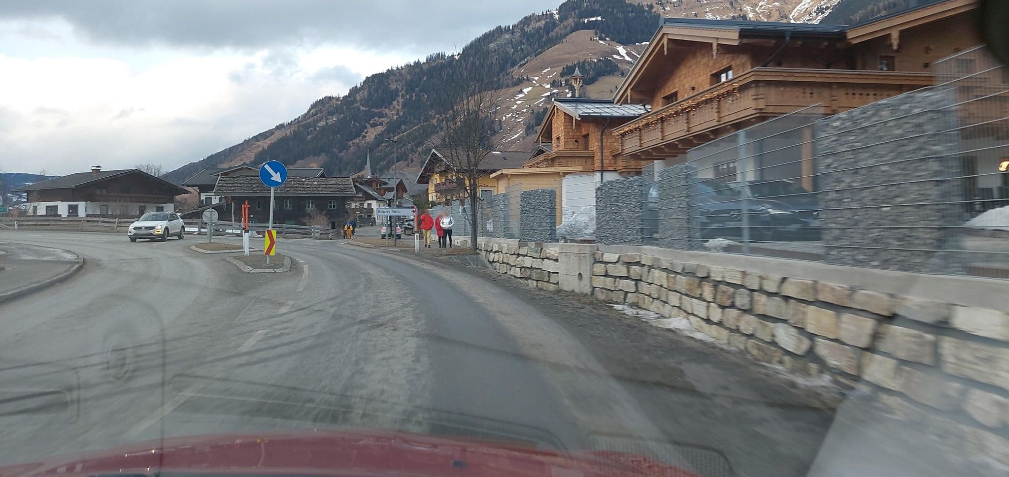 Street view near Gasthaus Maislau, Rauris — © gzin (CC BY-SA · Mapillary)