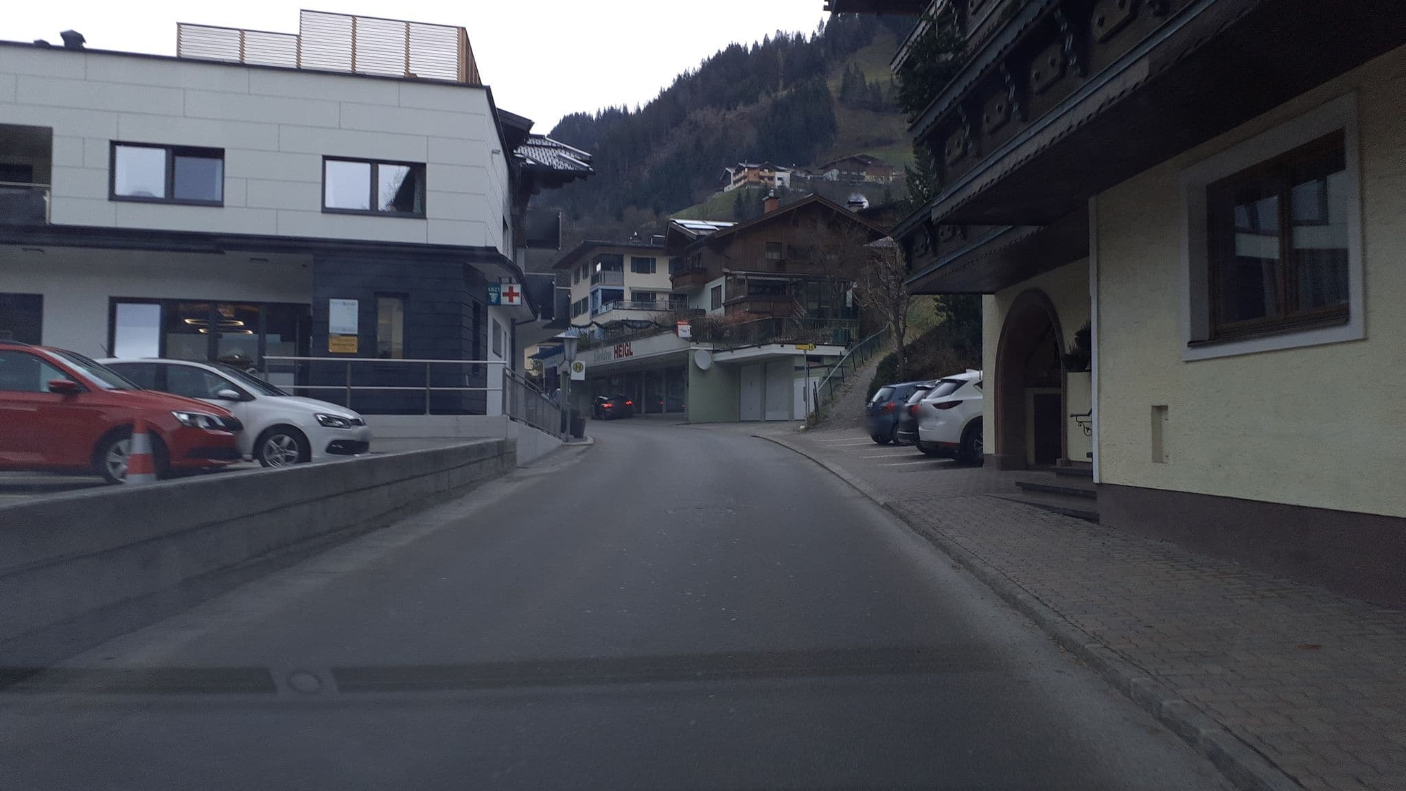 Street view near Alpentaverne, Grossarl — © brokuli86 (CC BY-SA · Mapillary)