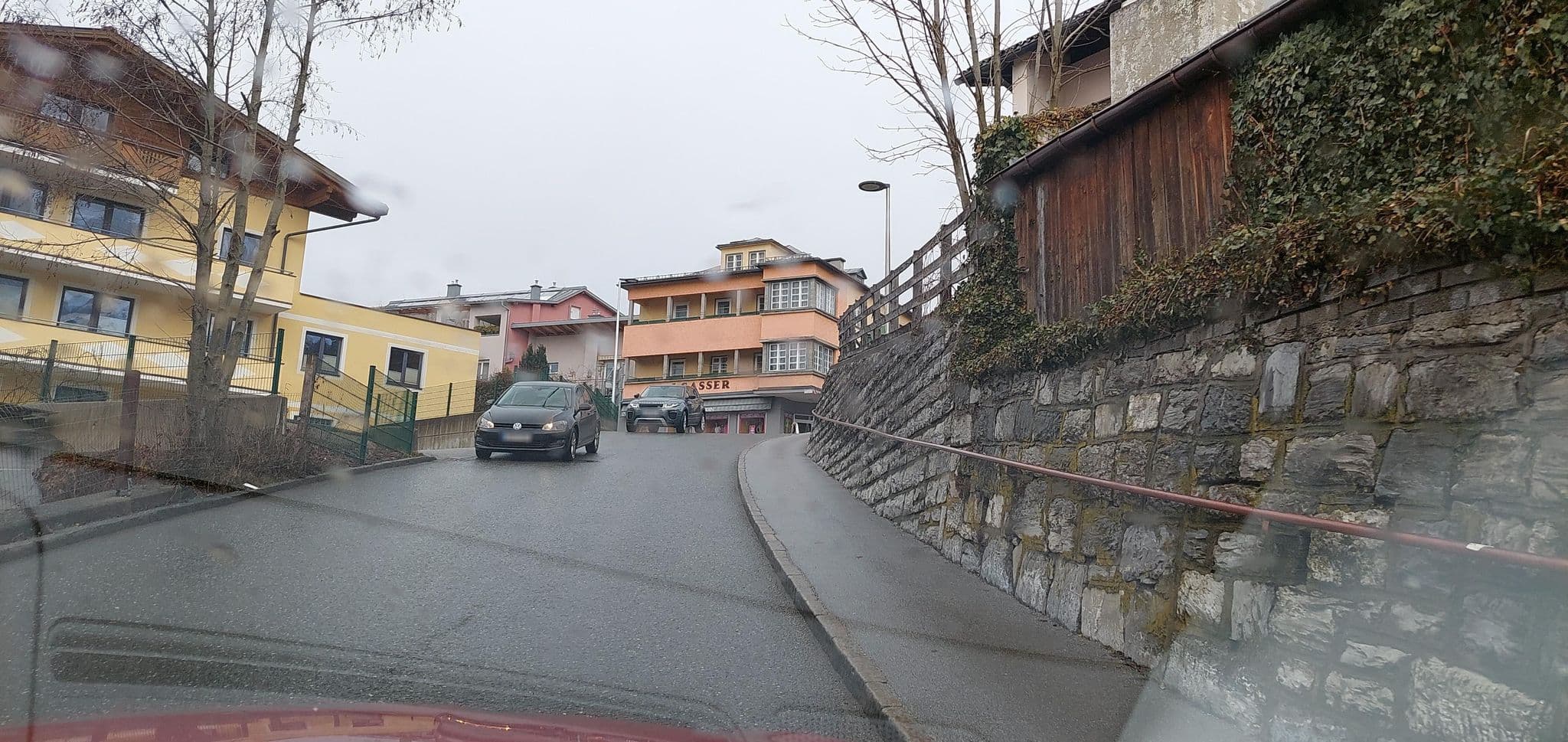Street view near Haus Frey - Inh Pacher Kurt, Sankt Johann im Pongau — © gzin (CC BY-SA · Mapillary)