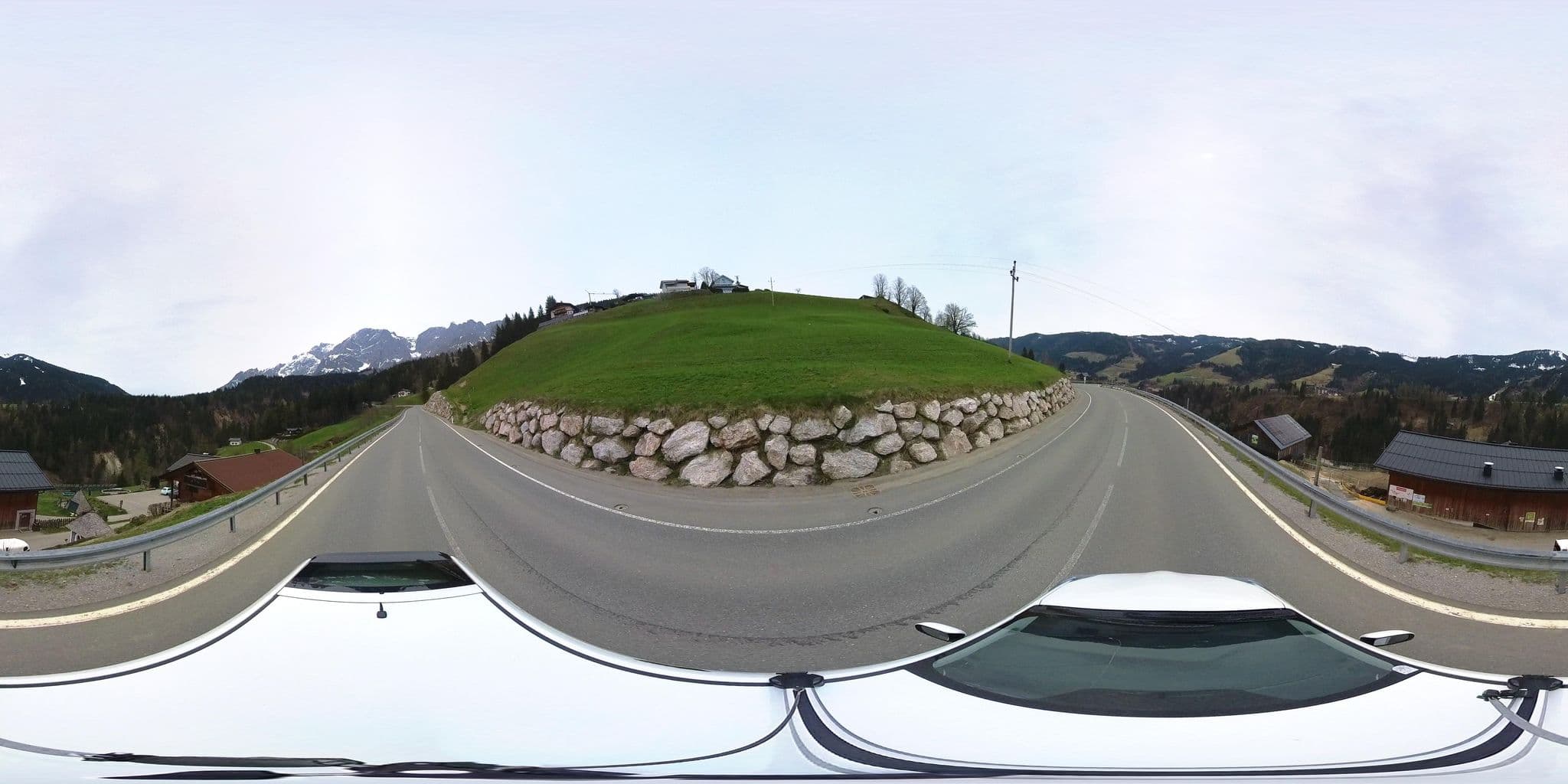 Street view near Bauernhof Kniegut, Mühlbach am Hochkönig — © osmplus_org (CC BY-SA · Mapillary)