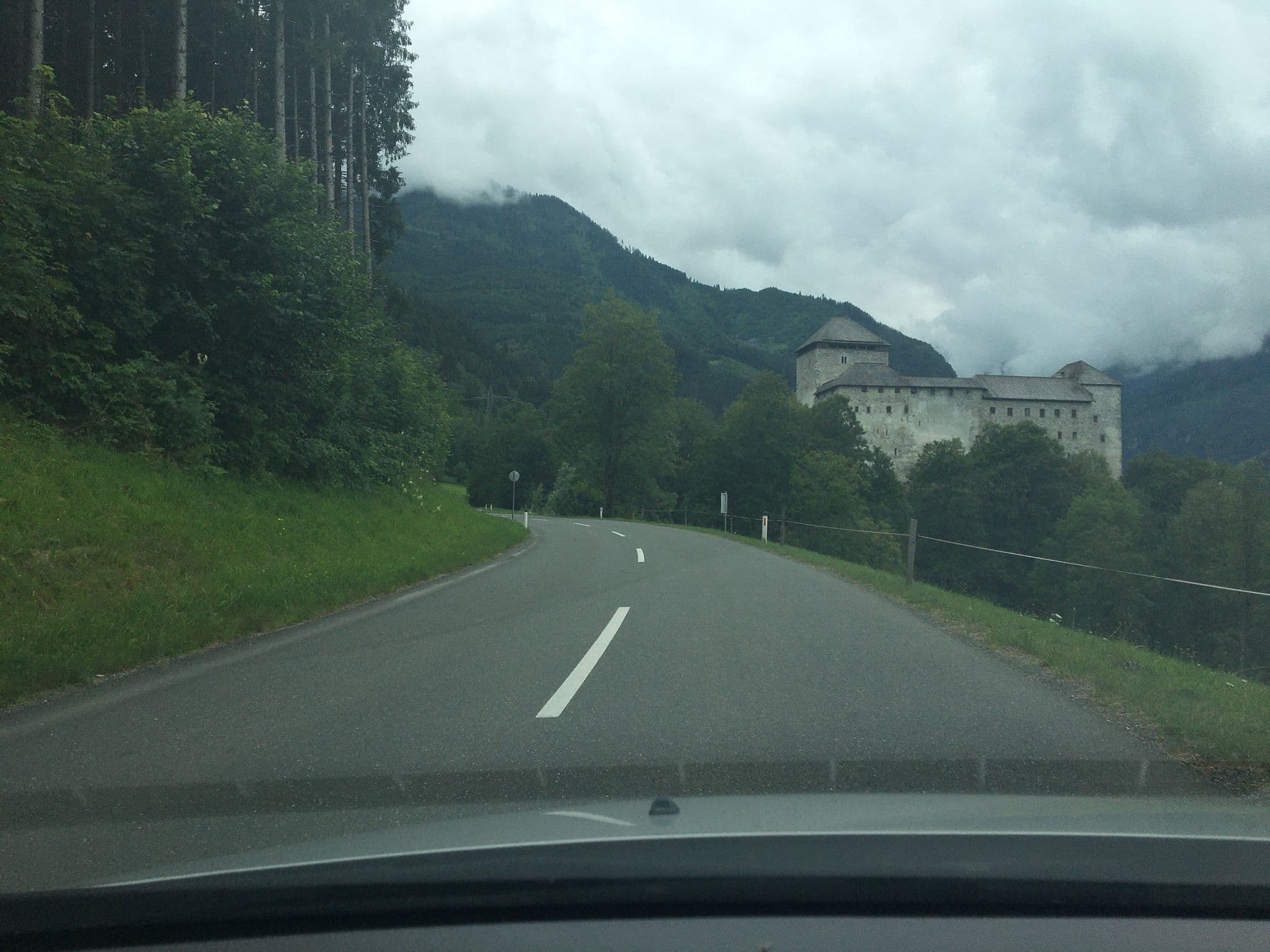 Street view near Steigenberger Avance, Kaprun — © chicc0 (CC BY-SA · Mapillary)