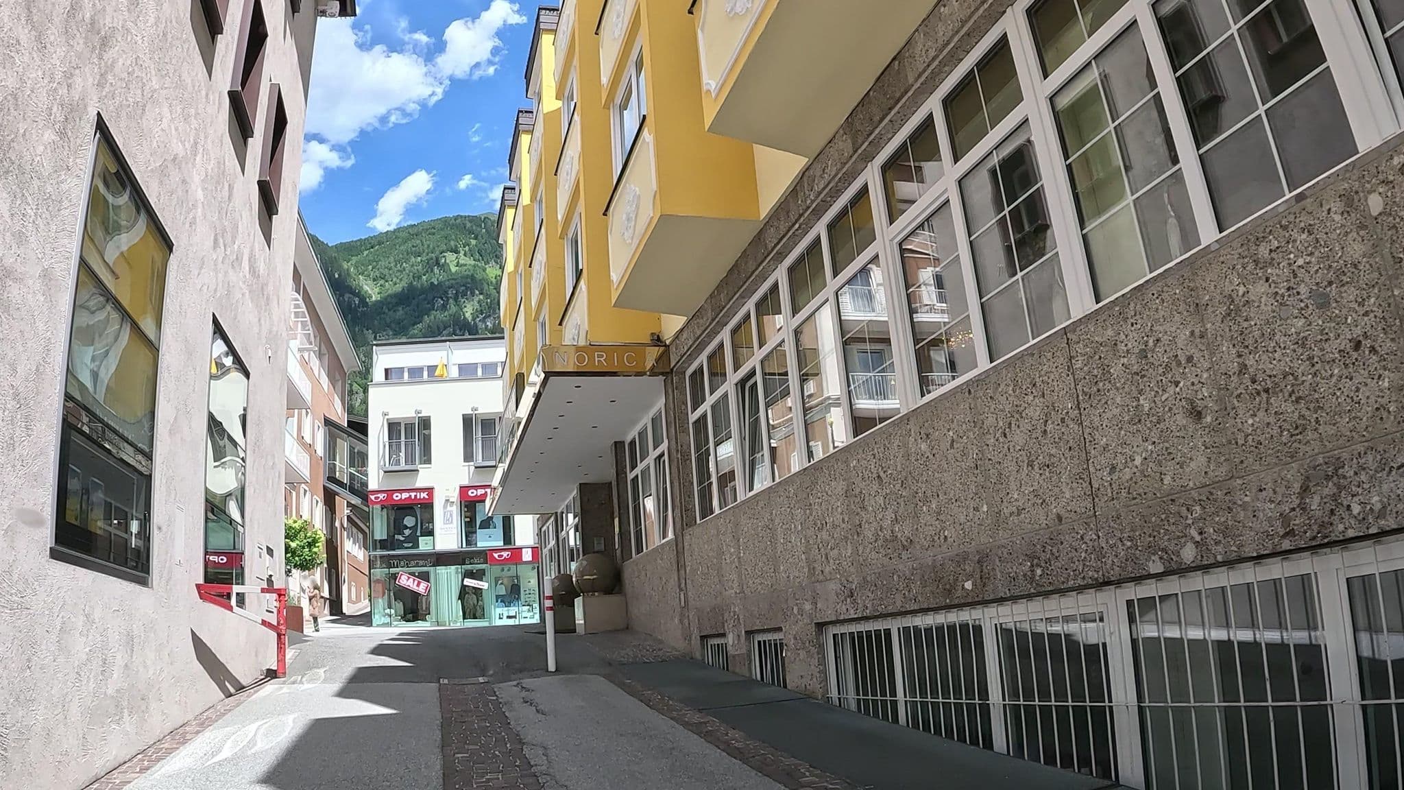Street view near hotel das moser, Bad Hofgastein — © stefanro74 (CC BY-SA · Mapillary)