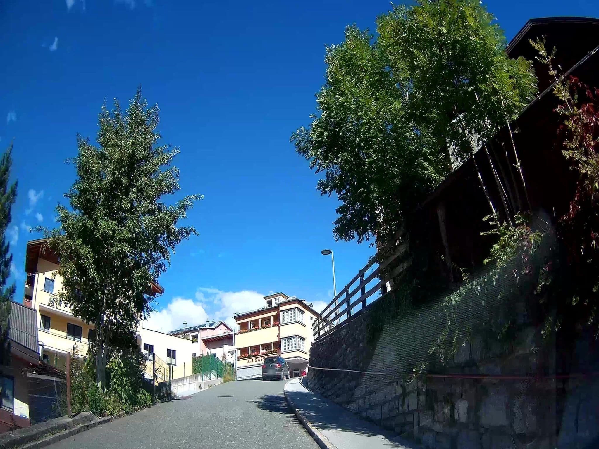 Street view near Rudi's Atelier - Rudolf Wedl, Sankt Johann im Pongau — © fuchserl (CC BY-SA · Mapillary)