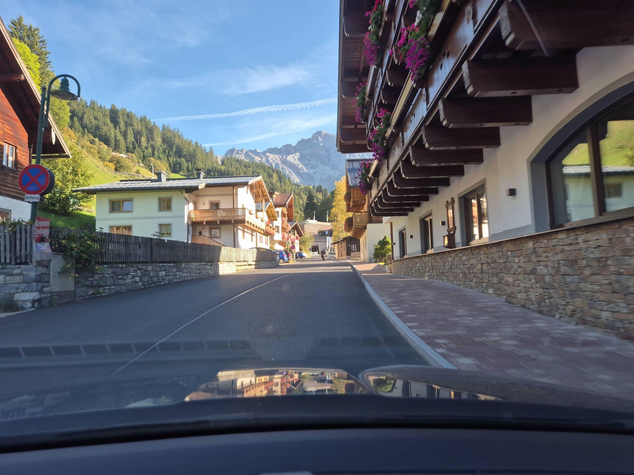 Street view near Tuenta Ferienwohnungen, Maria Alm am Steinernen Meer — © schermy_at (CC BY-SA · Mapillary)