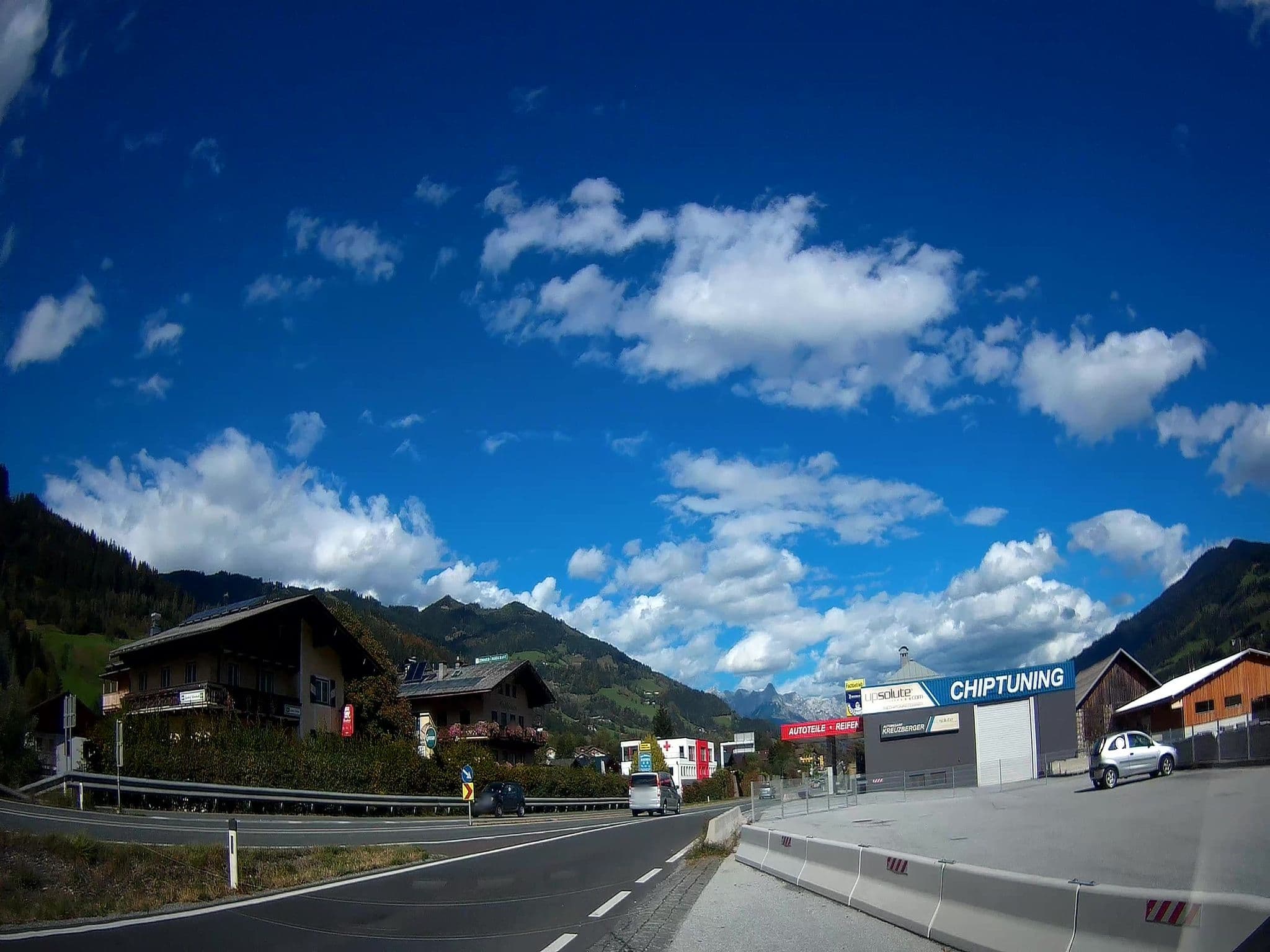 Street view near Reinbach Stube, Reinbach — © fuchserl (CC BY-SA · Mapillary)