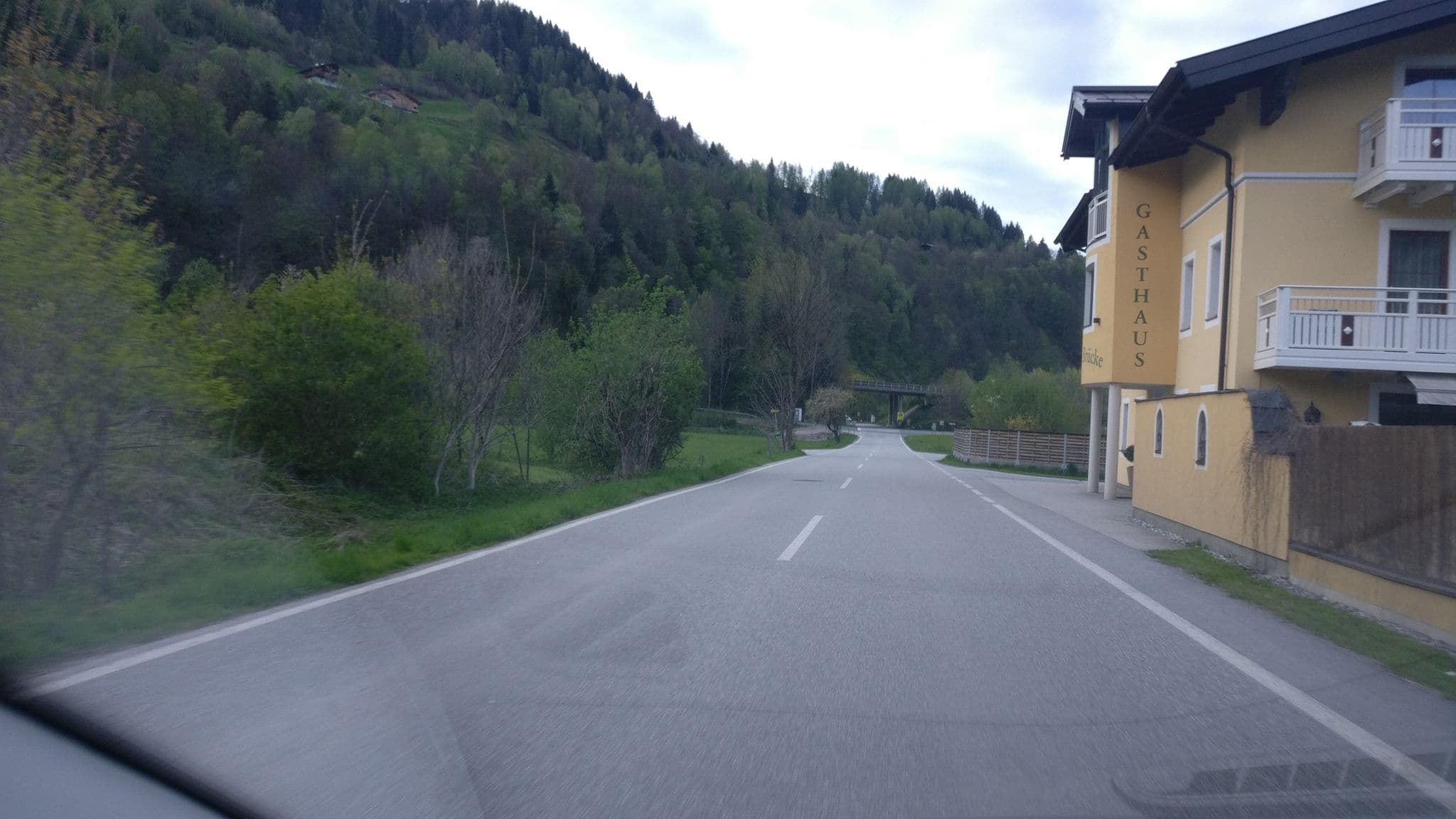 Street view near Gasthof zur langen Brücke, Mitterberghütten — © map_hard (CC BY-SA · Mapillary)