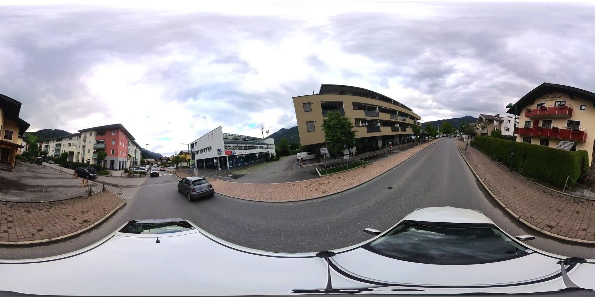 Street view near Pension Sommerer, Zell am See — © osmplus_org (CC BY-SA · Mapillary)