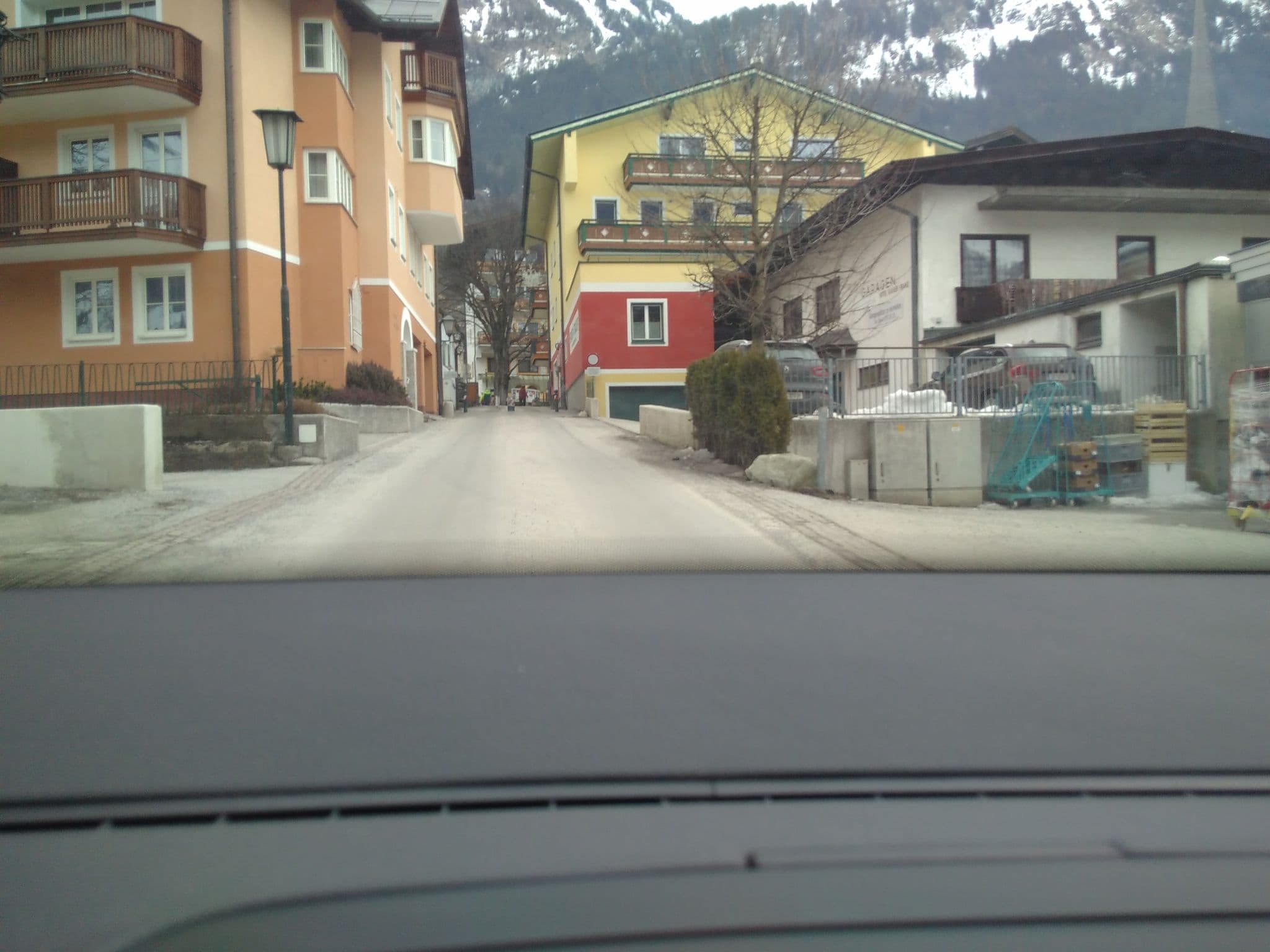 Street view near Kurhaus Wikingerhof, Bad Hofgastein — © zuse (CC BY-SA · Mapillary)