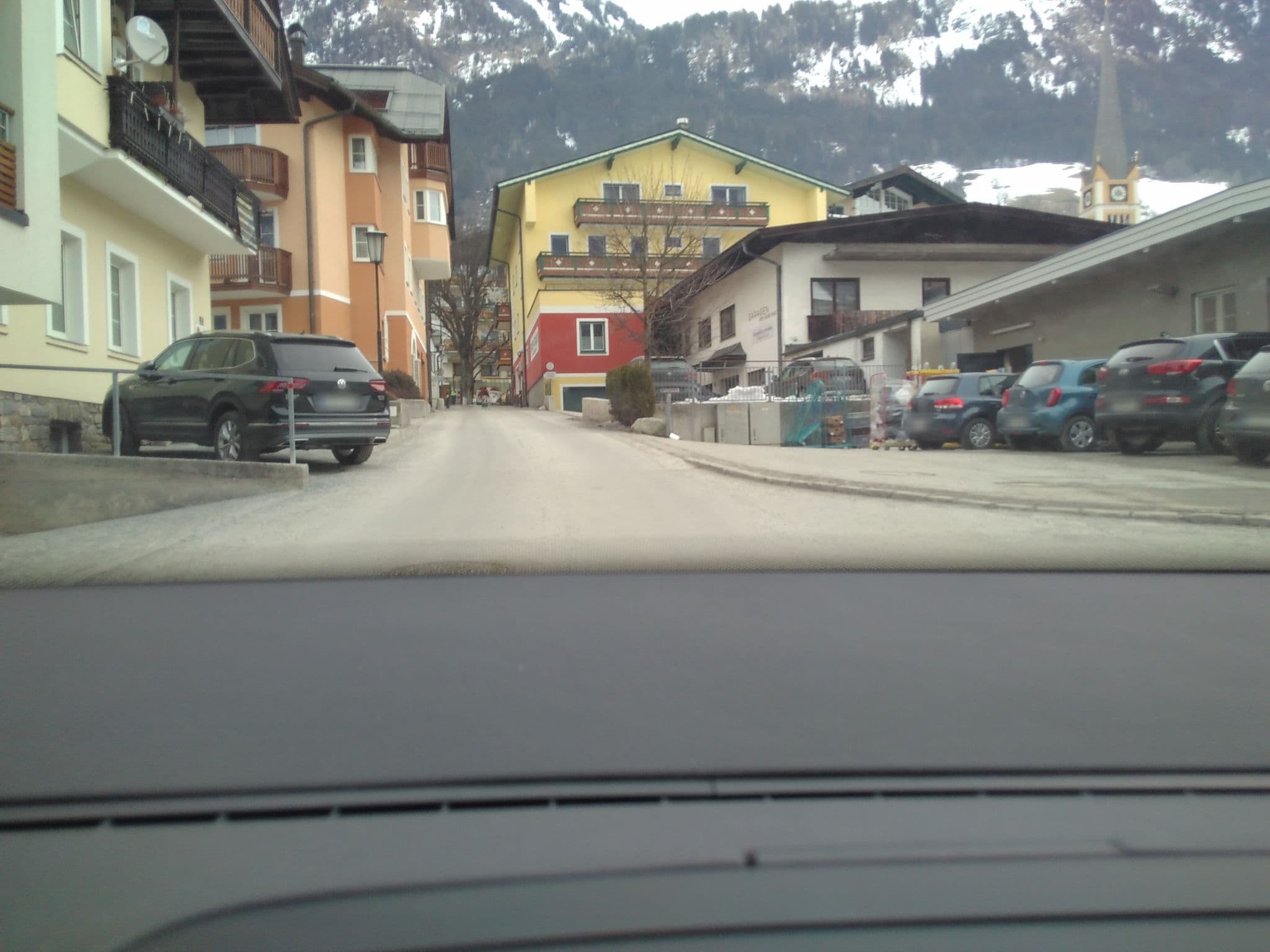 Street view near Appartements Amarella, Bad Hofgastein — © zuse (CC BY-SA · Mapillary)
