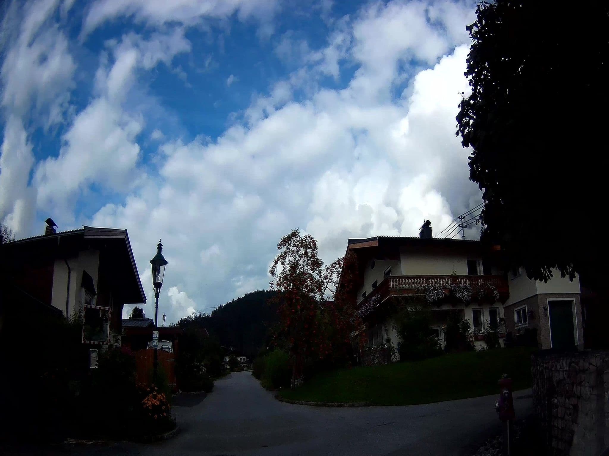 Street view near Pinzgauer Stub'n, Saalfelden am Steinernen Meer — © fuchserl (CC BY-SA · Mapillary)