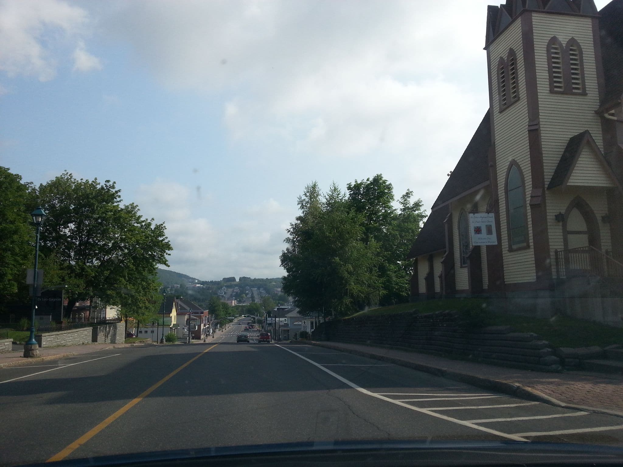 Street view near Auberge Aucoin, Edmundston — © thelogicalviolinist (CC BY-SA · Mapillary)