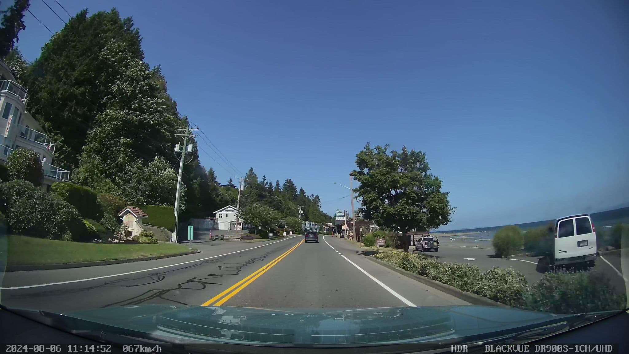 Street view near Casa Grande Inn, Qualicum Beach — © davidmetcalfe (CC BY-SA · Mapillary)