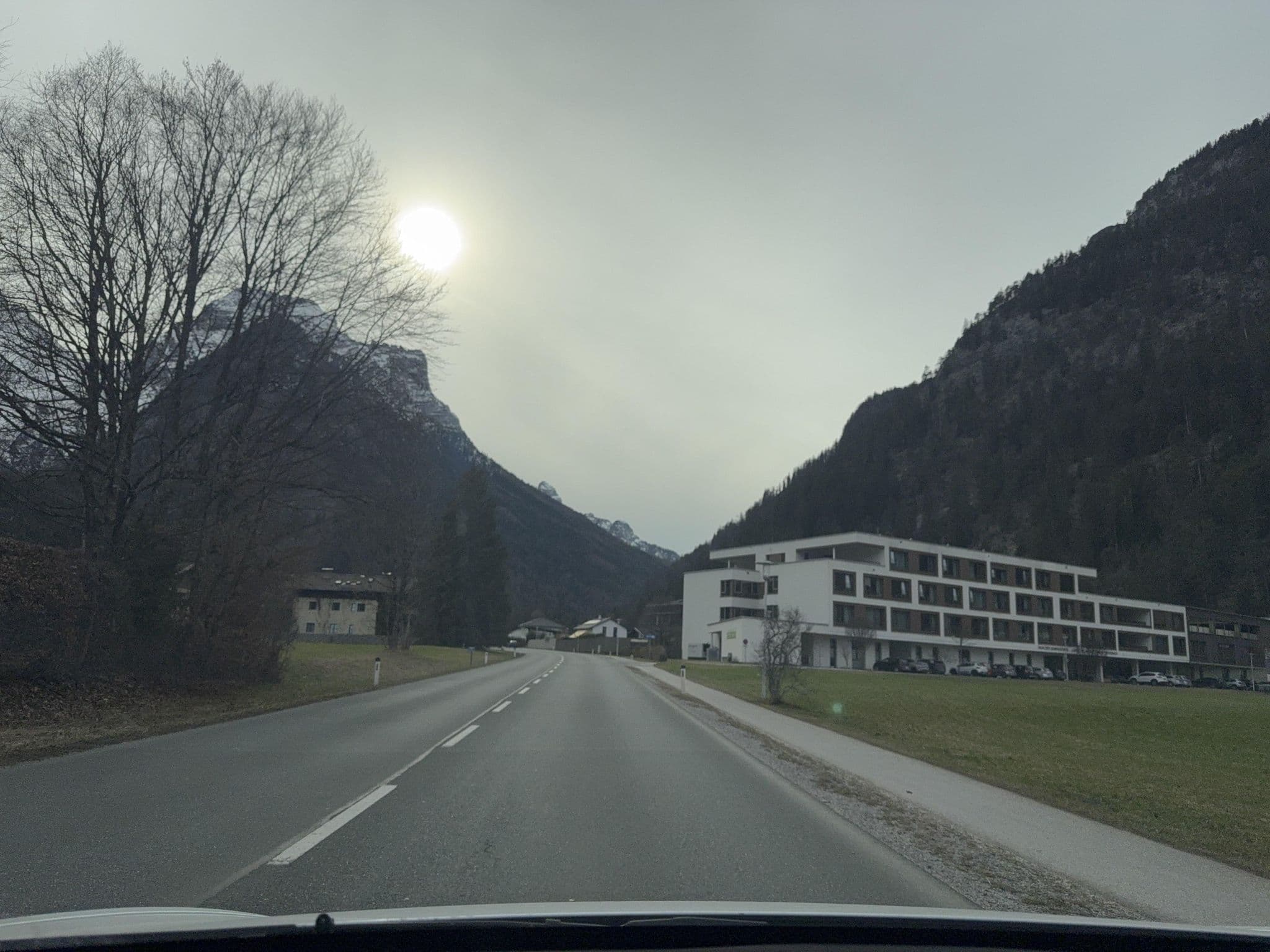 Street view near Familien- und Vitalhotel Mühlpointhof, Lofer — © ottor (CC BY-SA · Mapillary)