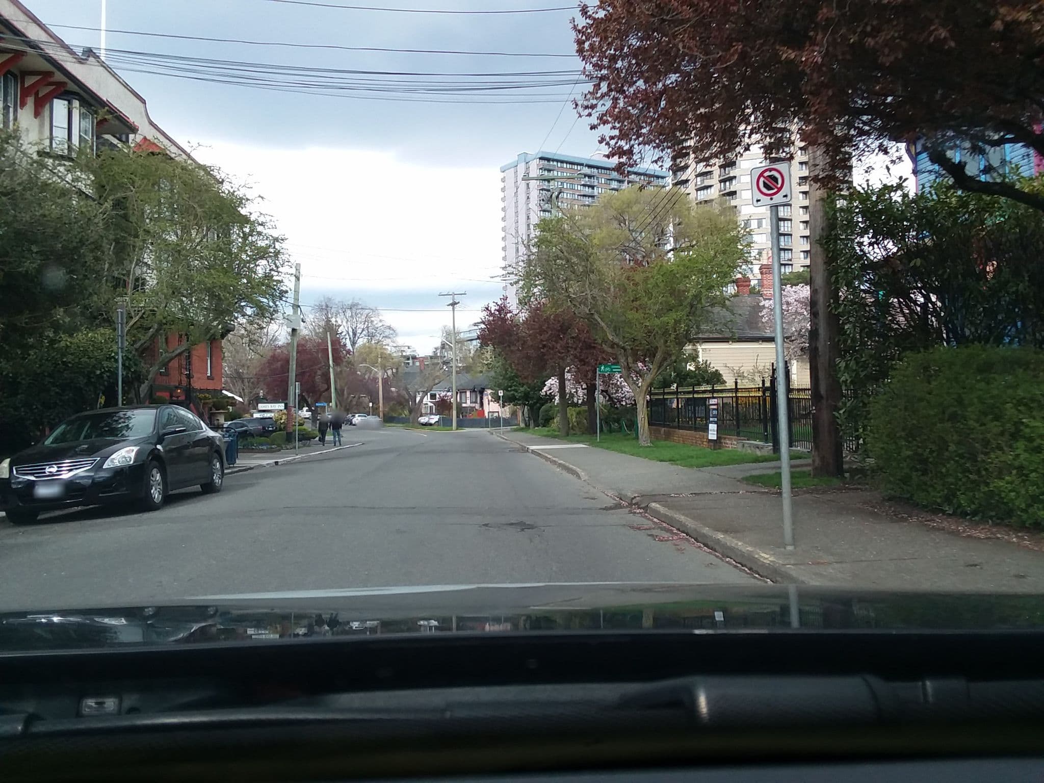 Street view near James Bay Inn, James Bay — © shovie80 (CC BY-SA · Mapillary)