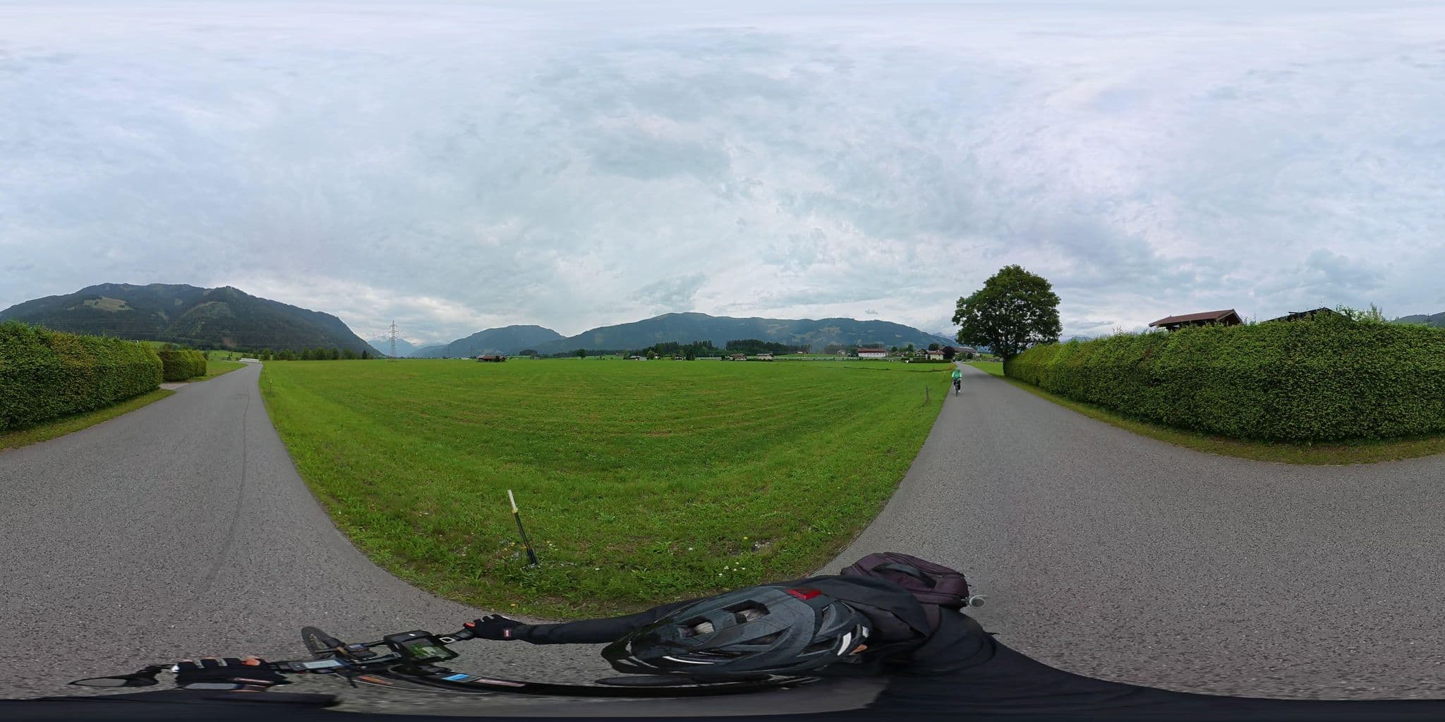 Street view near Haus Landruhe, Mitterhofen — © osmplus_org (CC BY-SA · Mapillary)