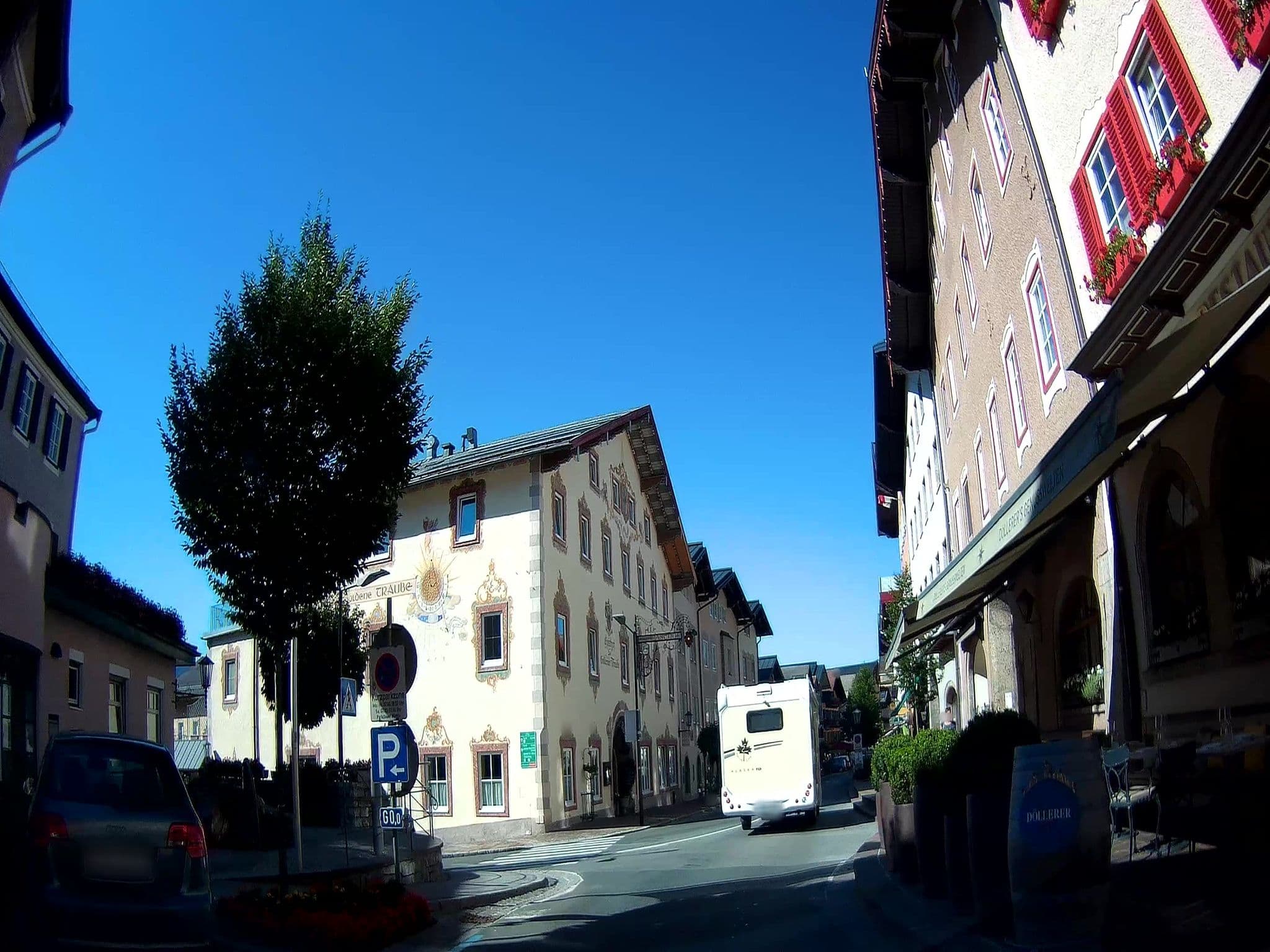 Street view near Döllerer's Genusswelten, Golling an der Salzach — © fuchserl (CC BY-SA · Mapillary)