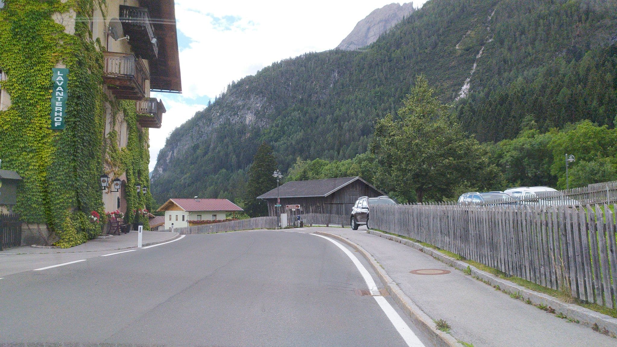 Street view near Lavanterhof, Dölsach — © suriv (CC BY-SA · Mapillary)