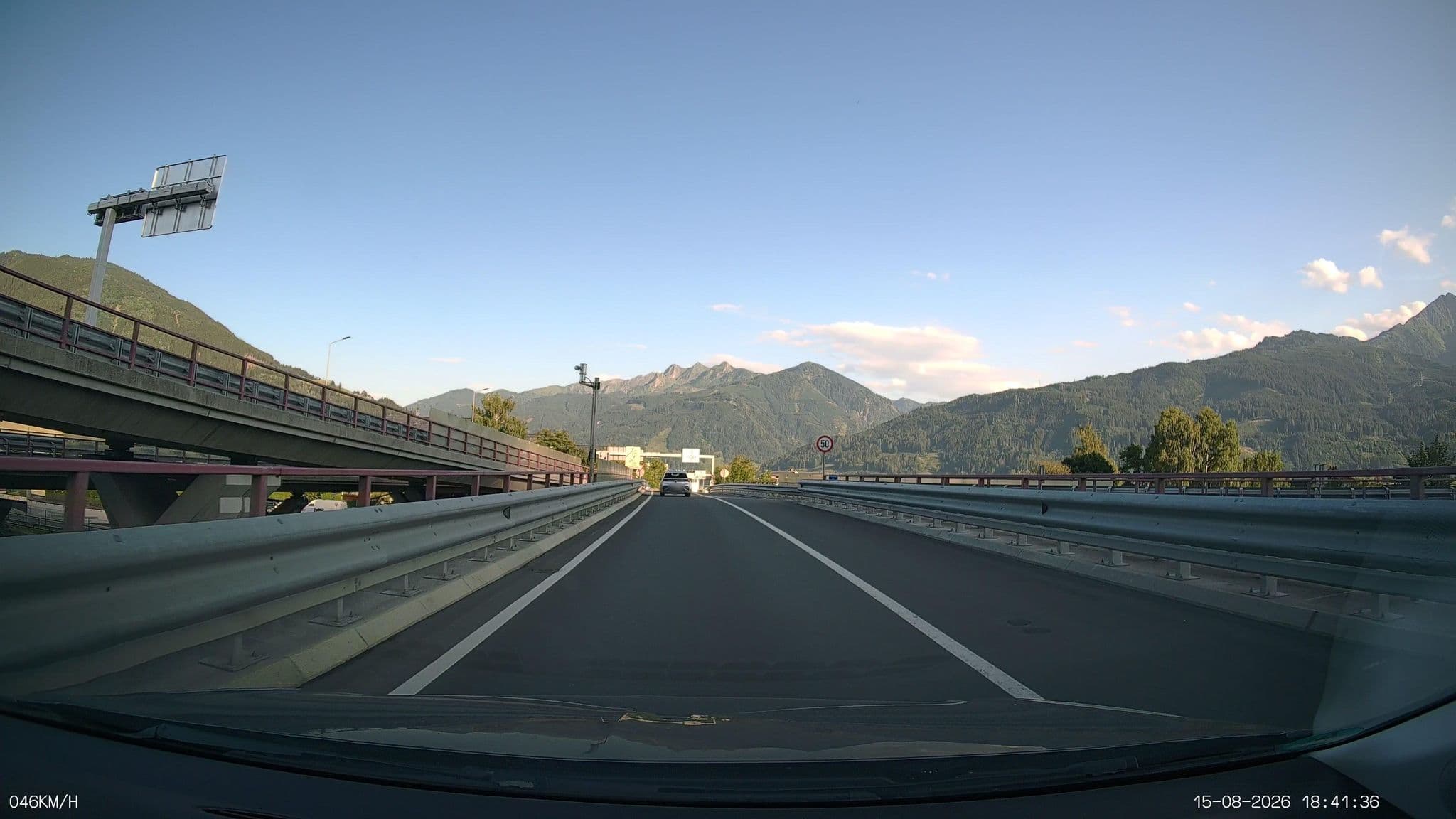 Street view near Appartementhaus Zell City, Zell am See — © heetENkoel (CC BY-SA · Mapillary)