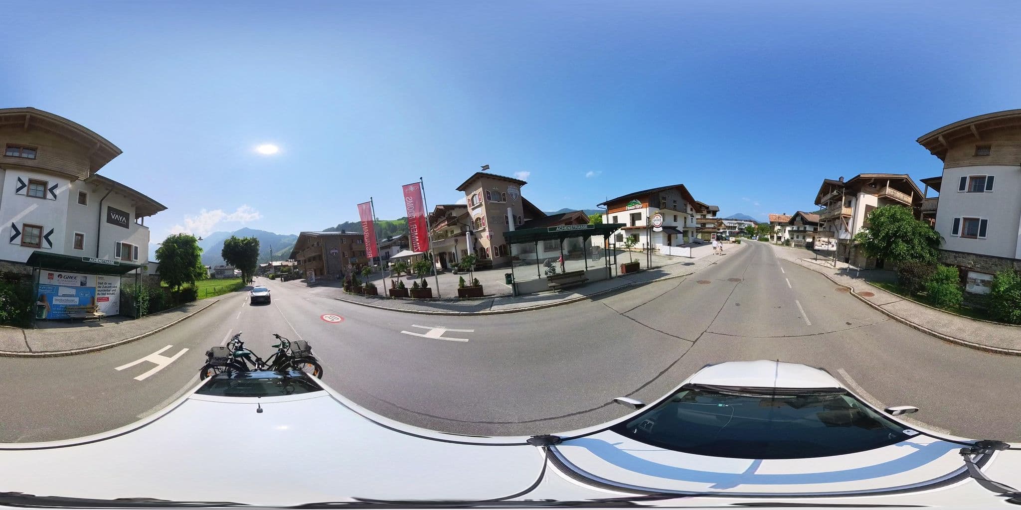 Street view near Vaya Kaprun - Resort, Kaprun — © osmplus_org (CC BY-SA · Mapillary)