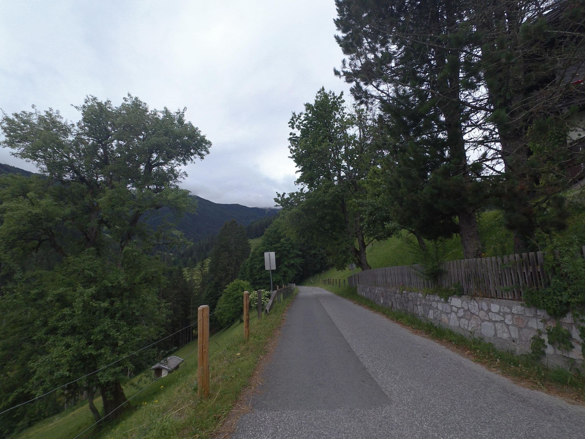Street view near Seer's Asitz GmbH & Co, Mitterhofen — © schermy_at (CC BY-SA · Mapillary)