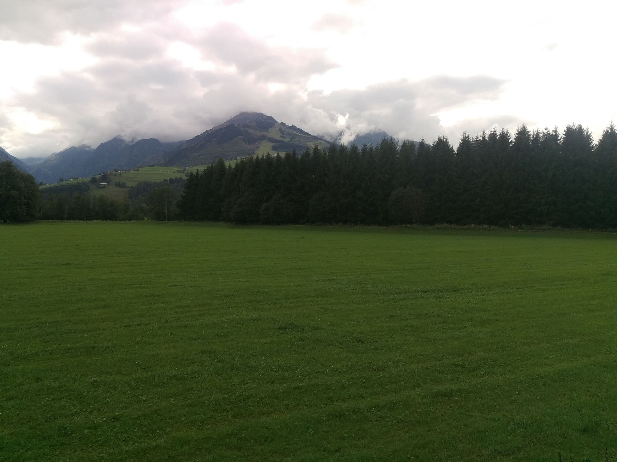 Street view near Appartement Hanne, Kaprun — © aceini (CC BY-SA · Mapillary)