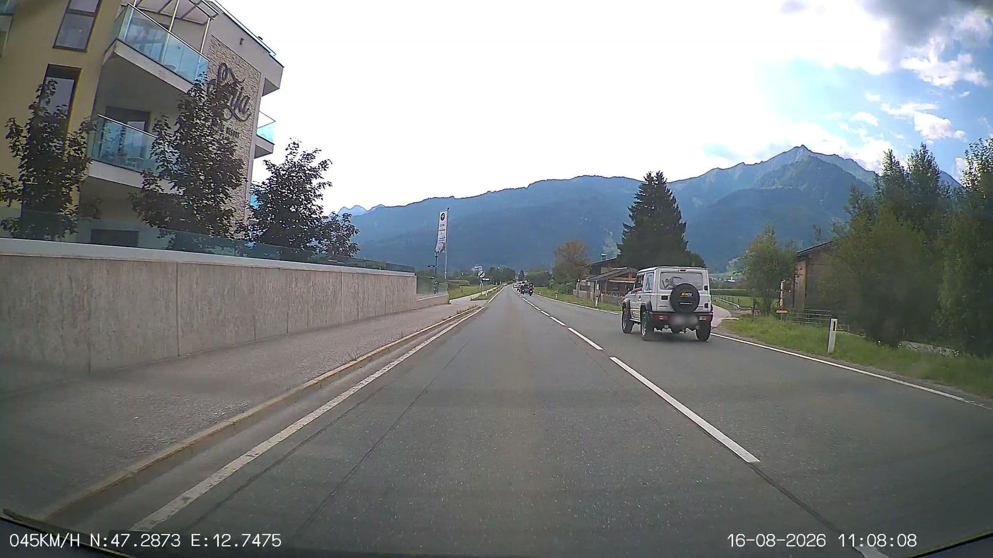 Street view near pool, Kaprun — © heetENkoel (CC BY-SA · Mapillary)