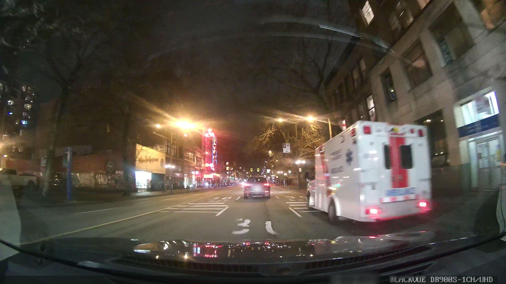 Street view near Grand Union Hotel, Chinatown — © damnitgetmybeer (CC BY-SA · Mapillary)