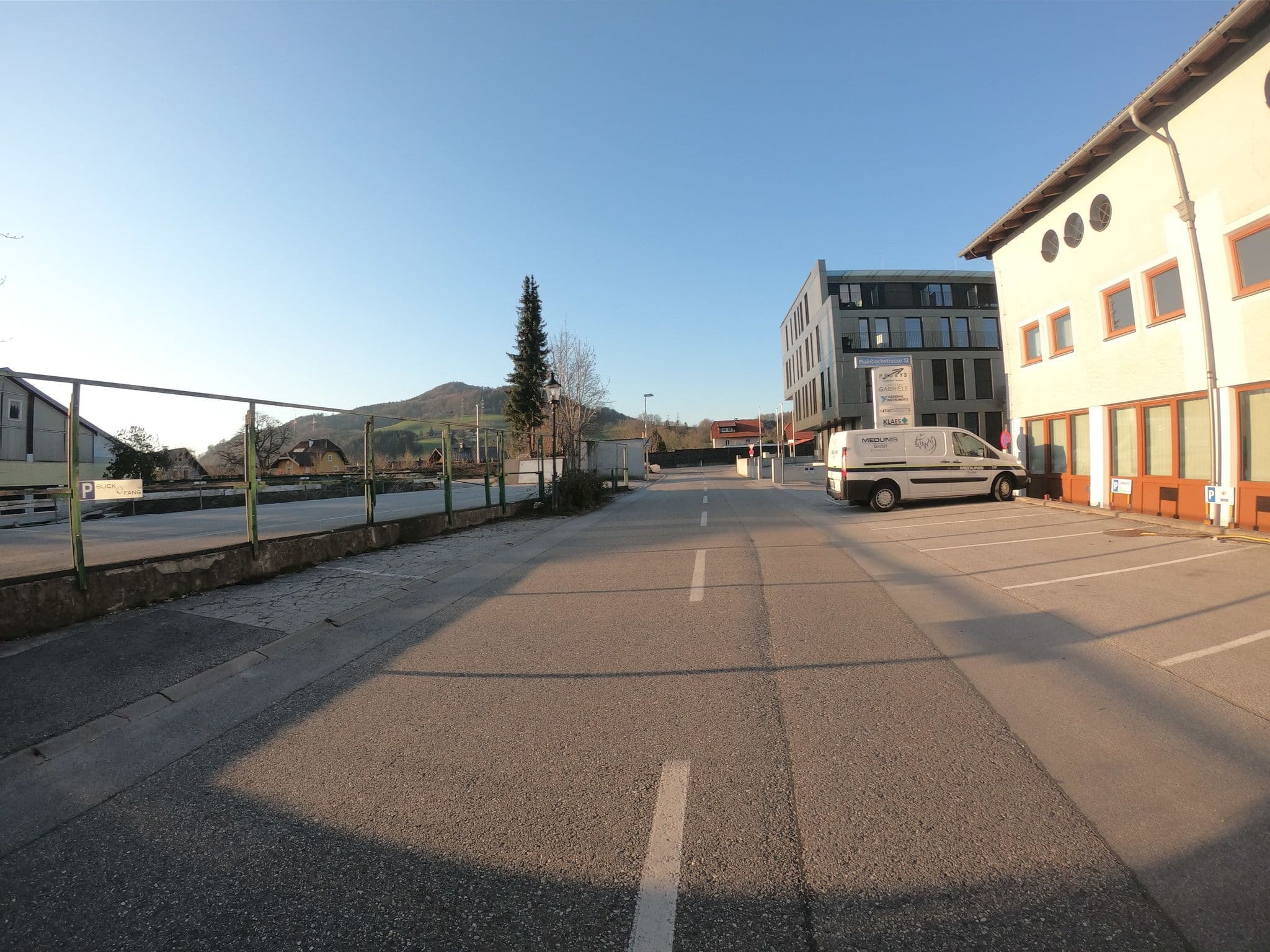 Street view near Tenniscamp Hotel Bergheim (Salzburg), Lengfelden — © flansch (CC BY-SA · Mapillary)