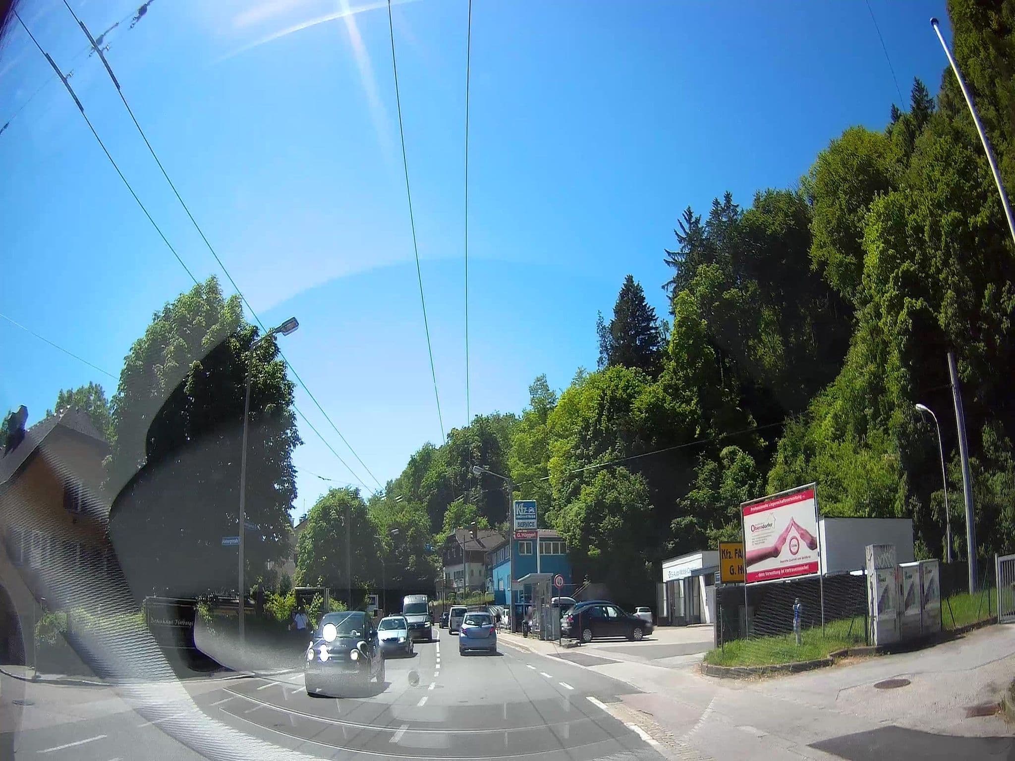 Street view near Fürberg's - Das Bierige Wirtshaus, Salzburg — © fuchserl (CC BY-SA · Mapillary)